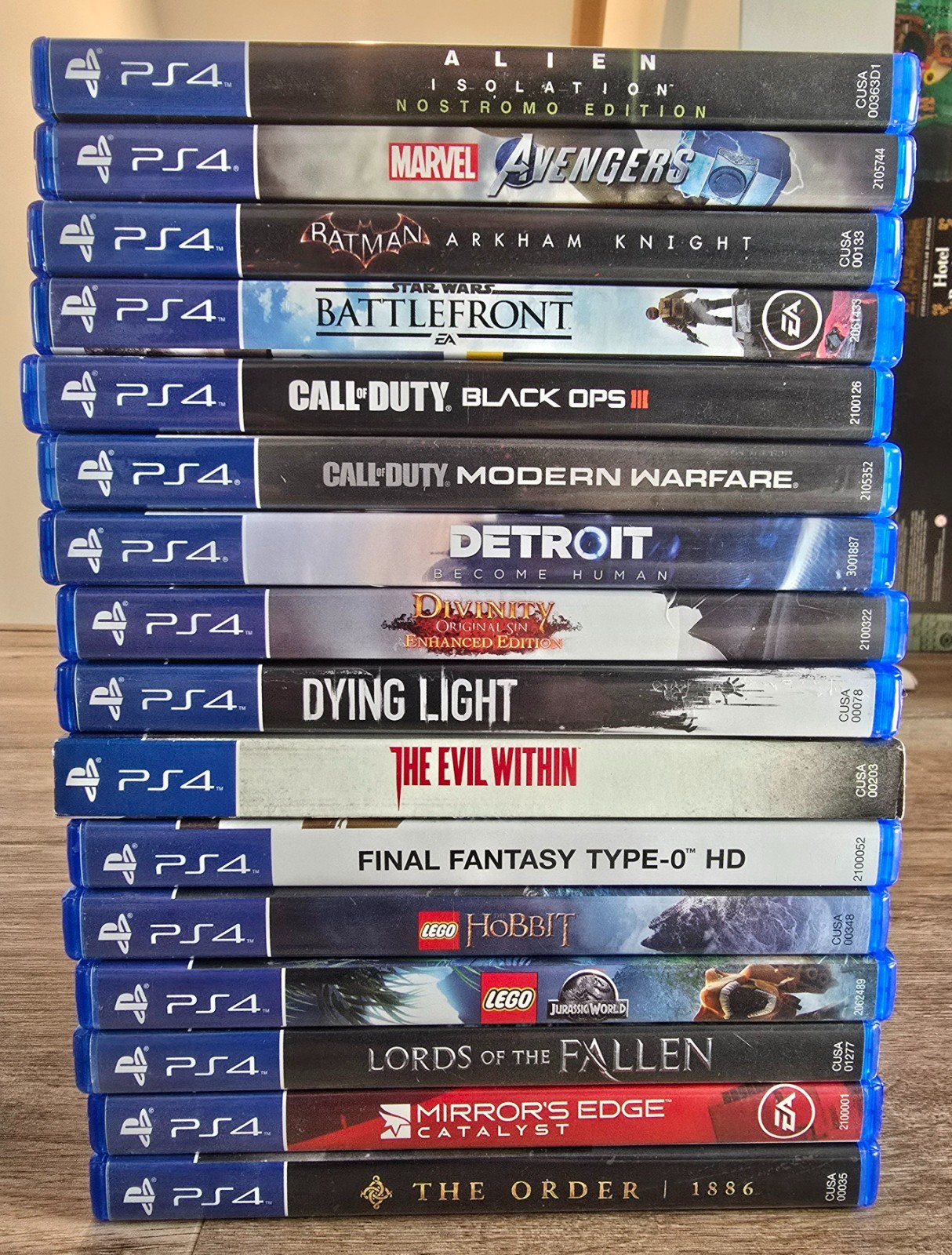 PS4 Lot of 16 Games LEGO, Batman, Call of Duty, Divinity, Final Fantasy