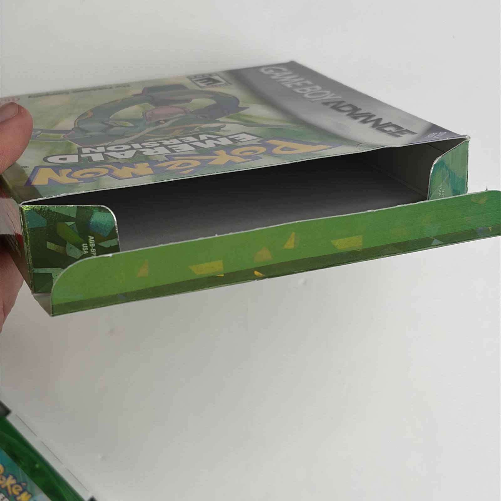 NICE Pokemon Emerald Game Boy Advance Authentic CIB Complete w Poster Manual Box