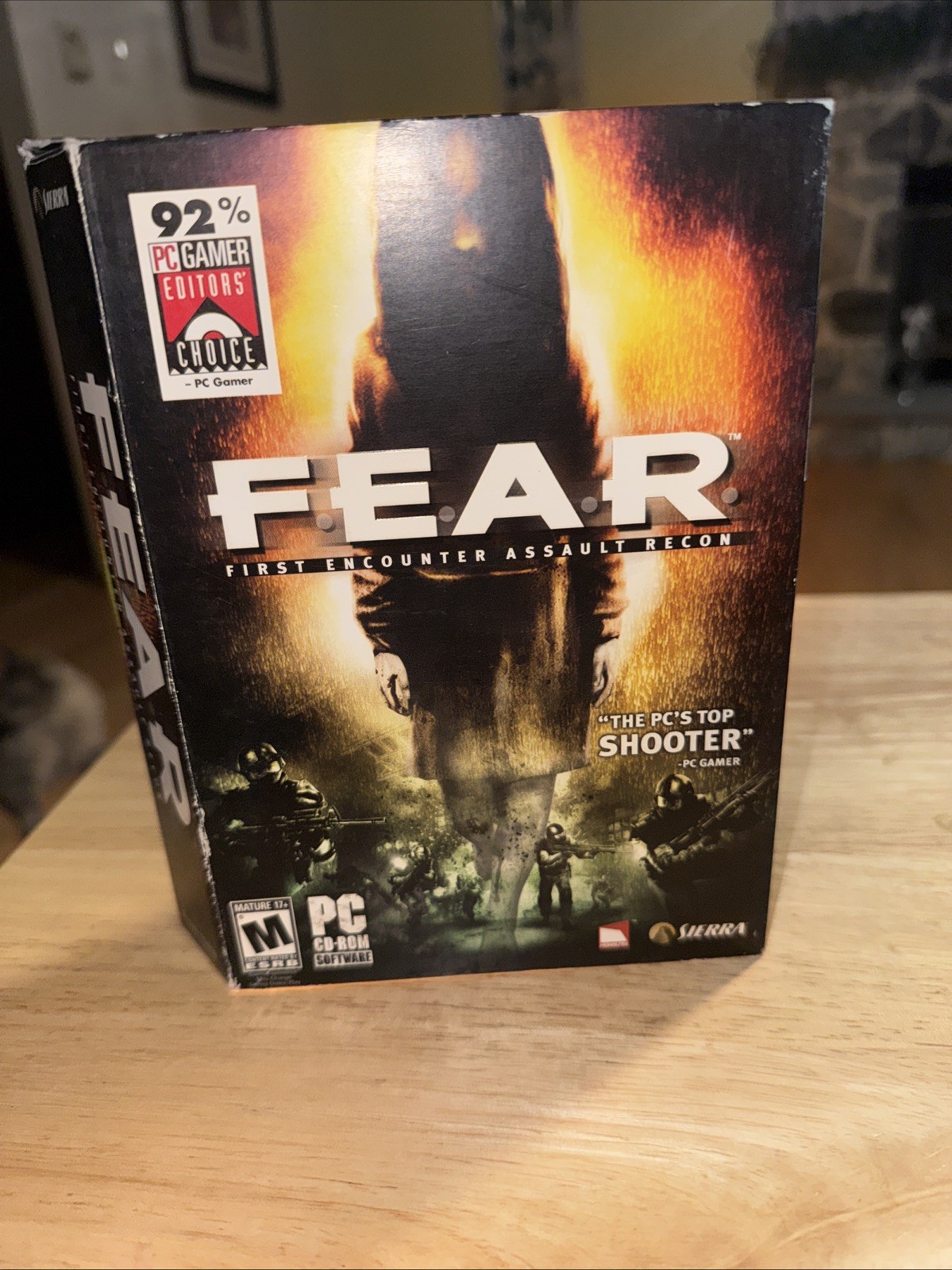 F.E.A.R.: First Encounter Assault Recon (PC, 2005) Box, Booklet And Working Game