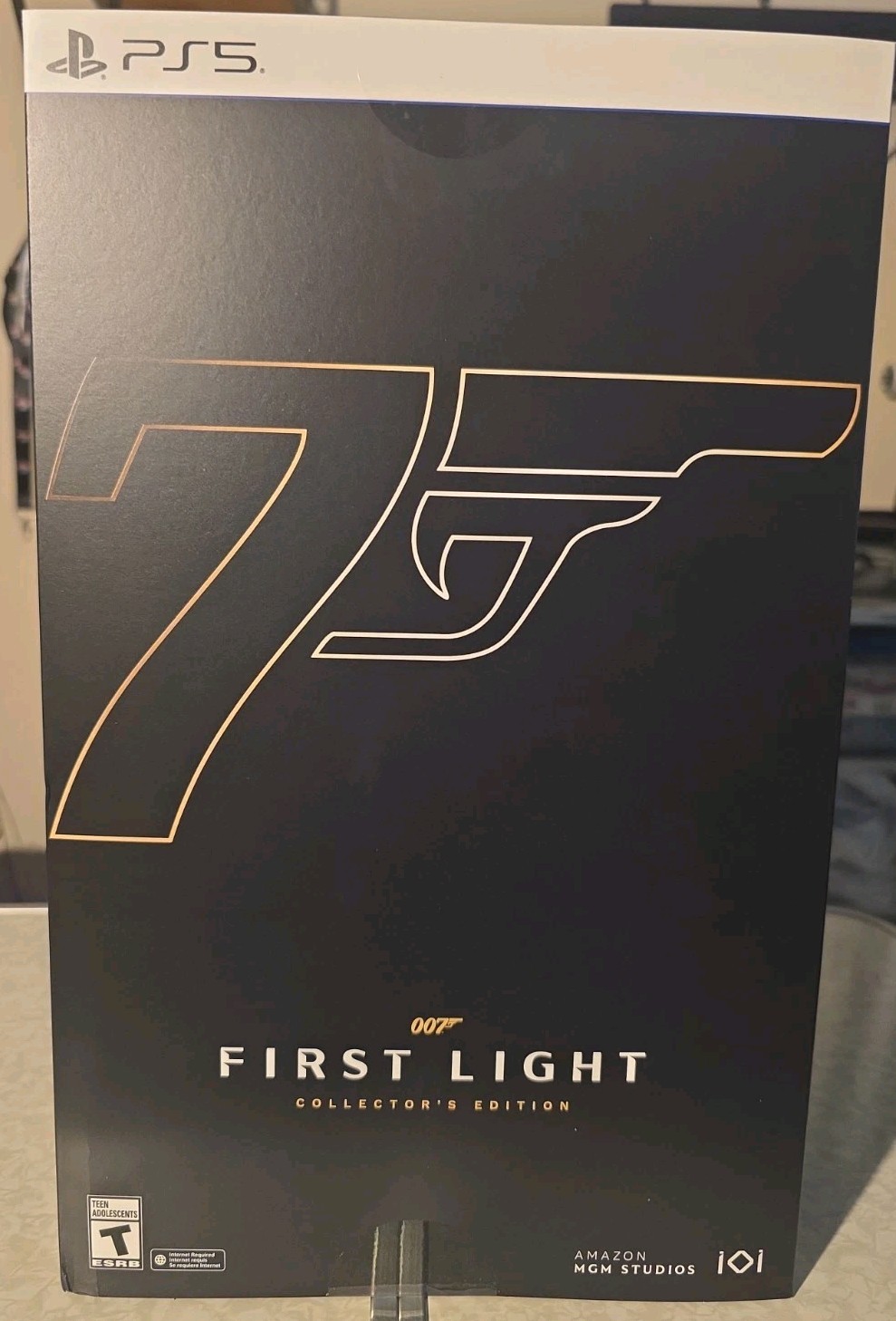 007: First Light Collector’s Edition PlayStation PS5 Factory Sealed In Hand