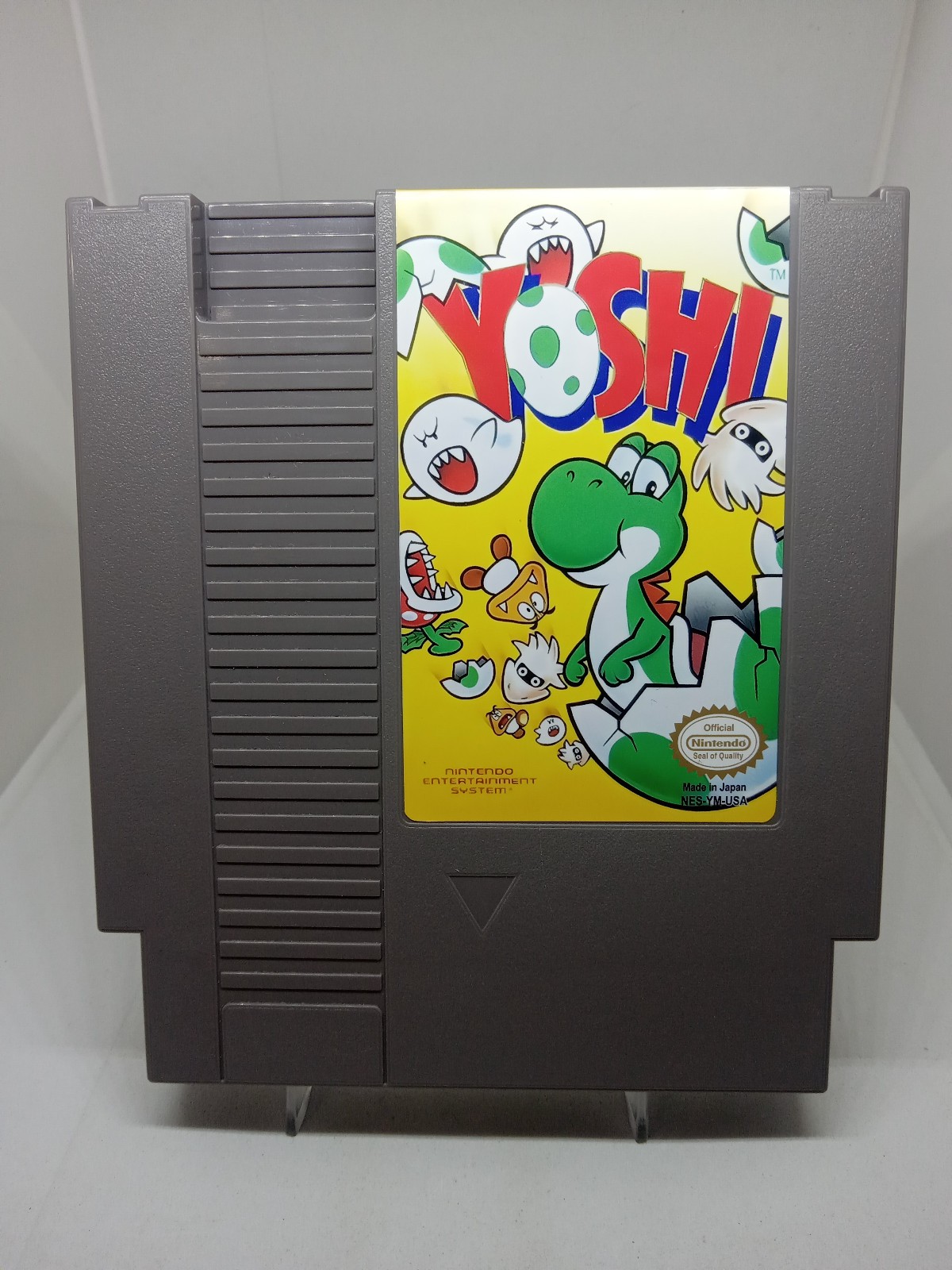 Yoshi (Nintendo NES) Reconditioned! Authentic!