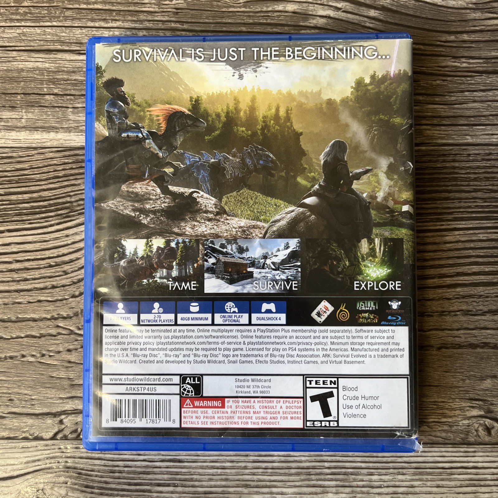Studio Wildcard Ark: Survival Evolved (Sony PlayStation 4, 2017)