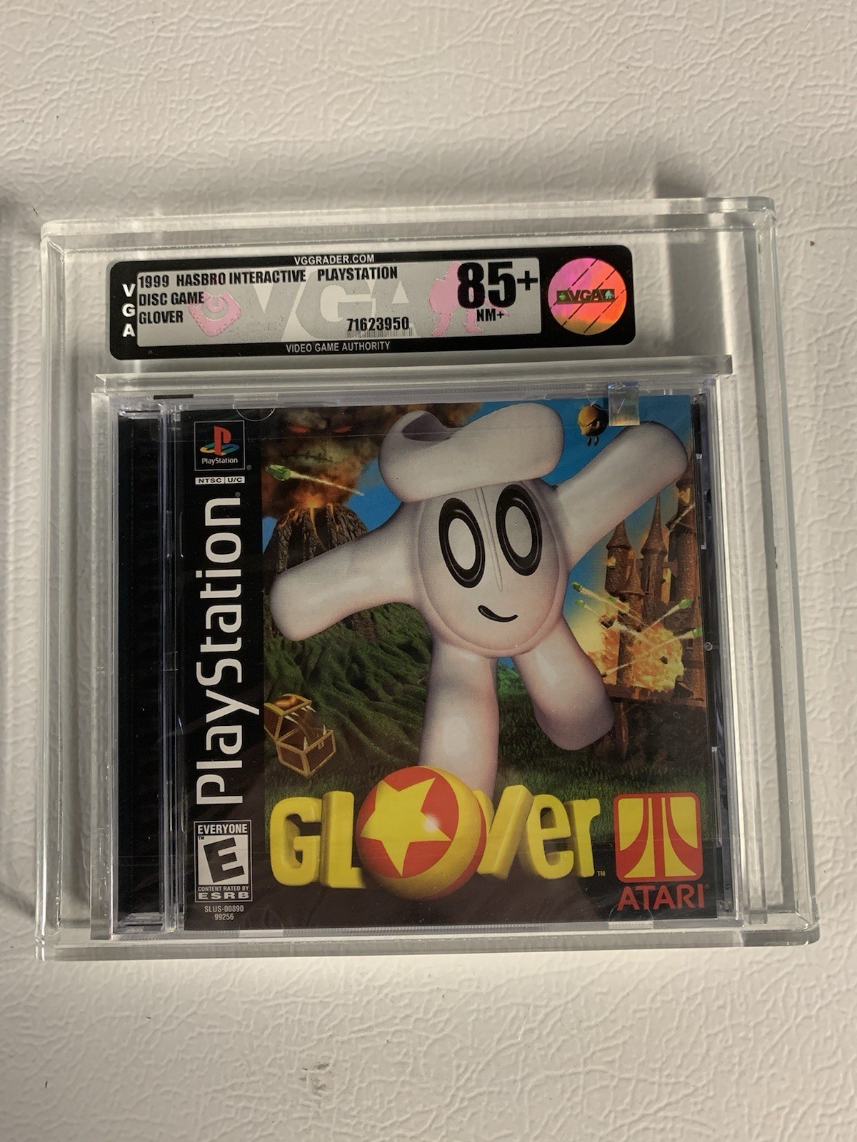 Glover – VGA 85+ NM+ Sealed, PS1 Hasbro 1999 POP 3