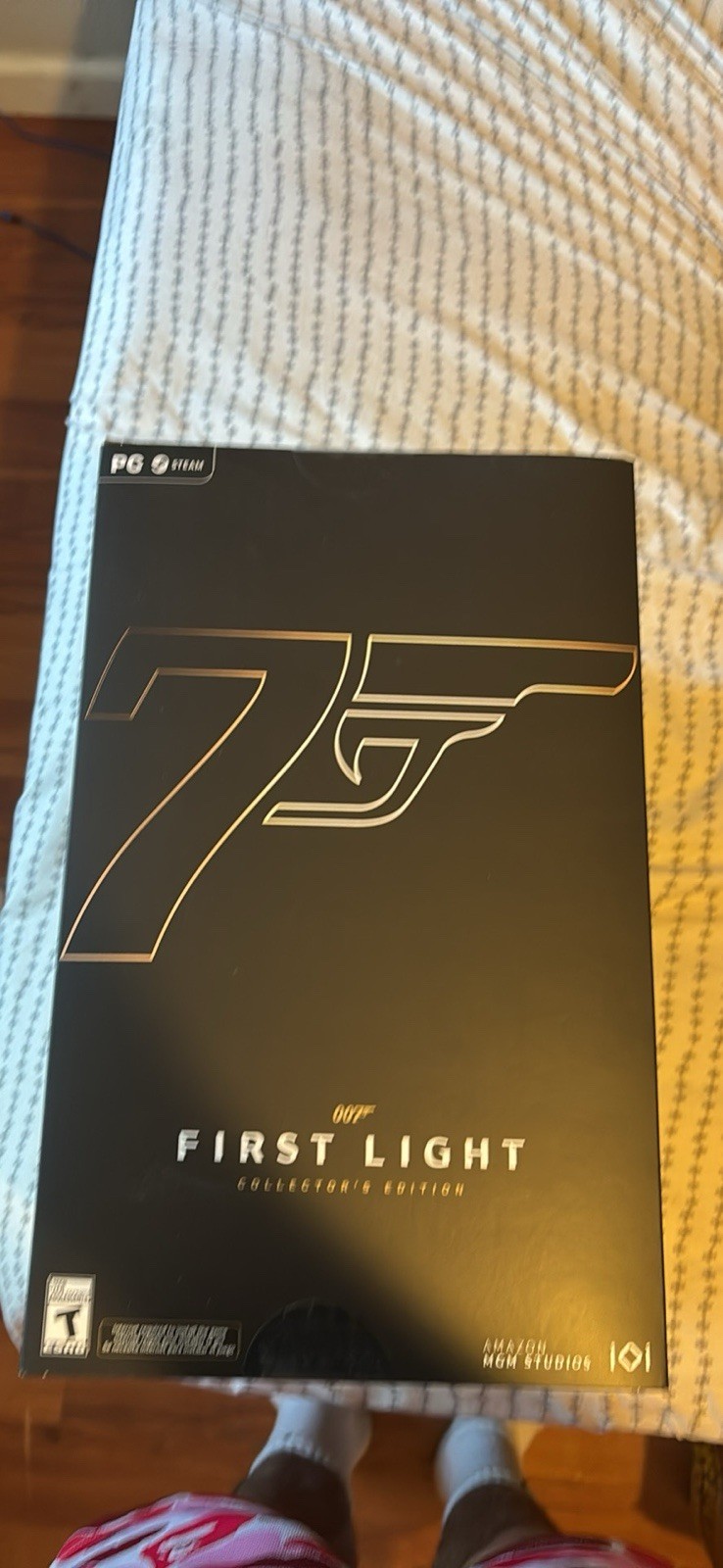 MGM Studios 007 First Light Collector’s Edition James Bond 007 Action T-Teen