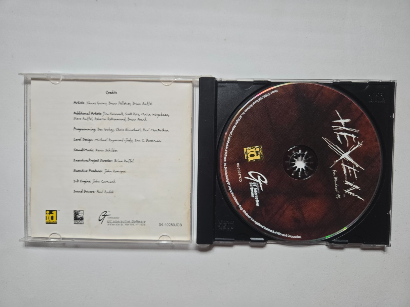 Hexen PC CD-ROM Complete w/ Manual id Software Raven GT Interactive