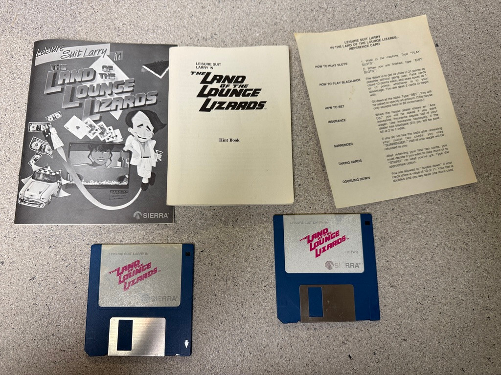 Leisure Suit Larry in The Land of the Lounge Lizards Apple MACINTOSH. NO BOX.