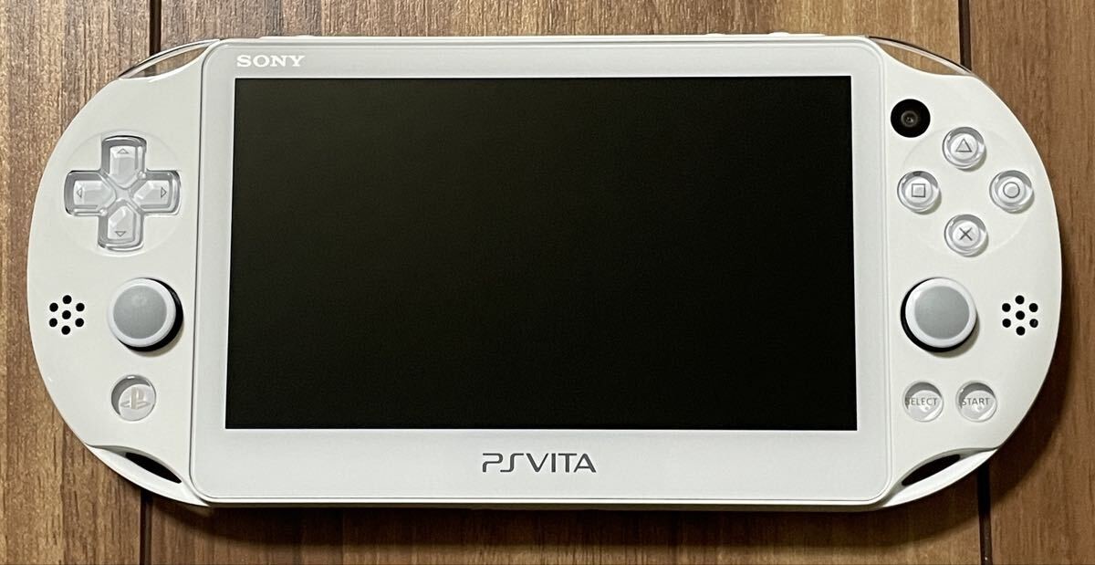 PlayStation Vita Gundam Breaker Starter Pack PCH-2000 PCHL-60001 Console
