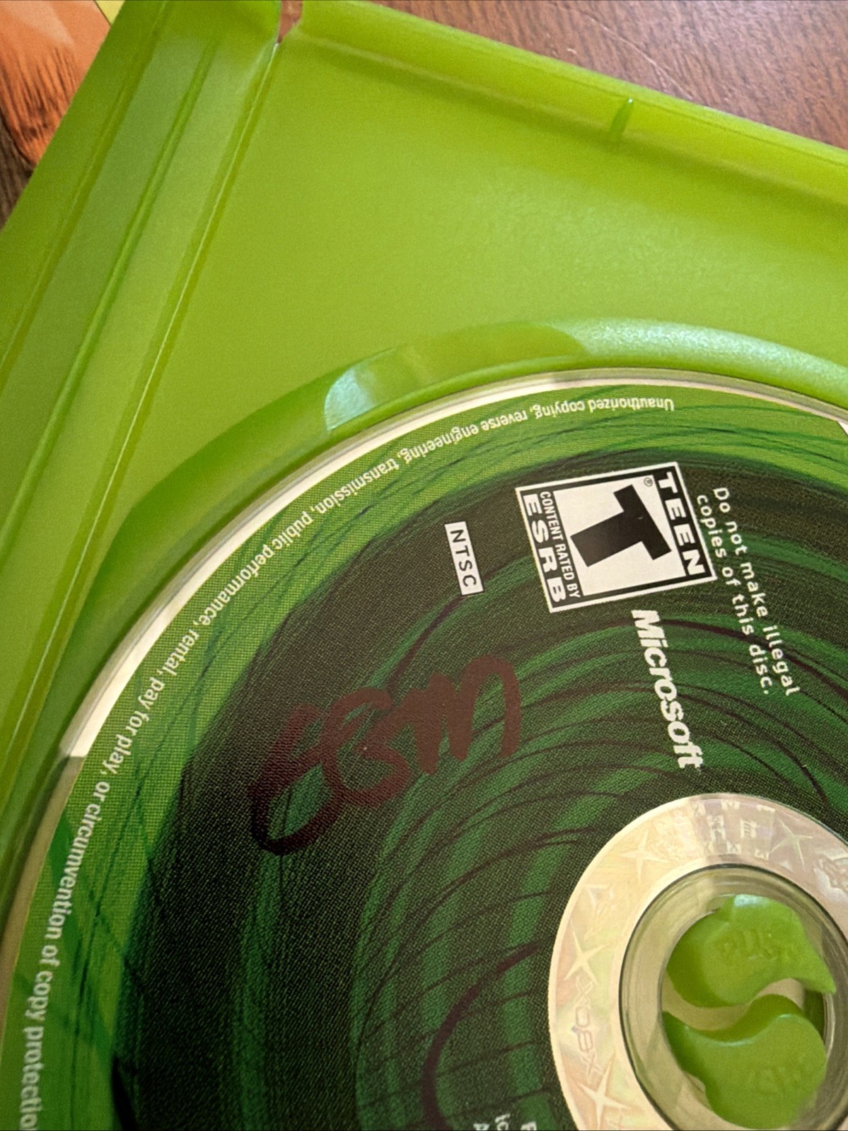 MARVEL VS. CAPCOM 2 FOR ORIGINAL XBOX, WITH BOX, DISC AND MANUAL