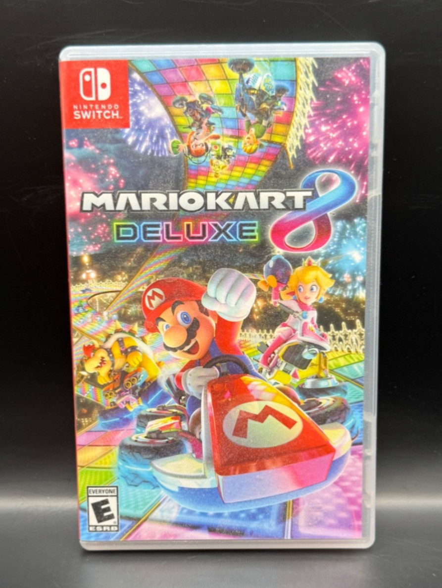 Mario Kart 8 Deluxe Edition (Nintendo Switch, 2017) CIB Case + Game Cartridge