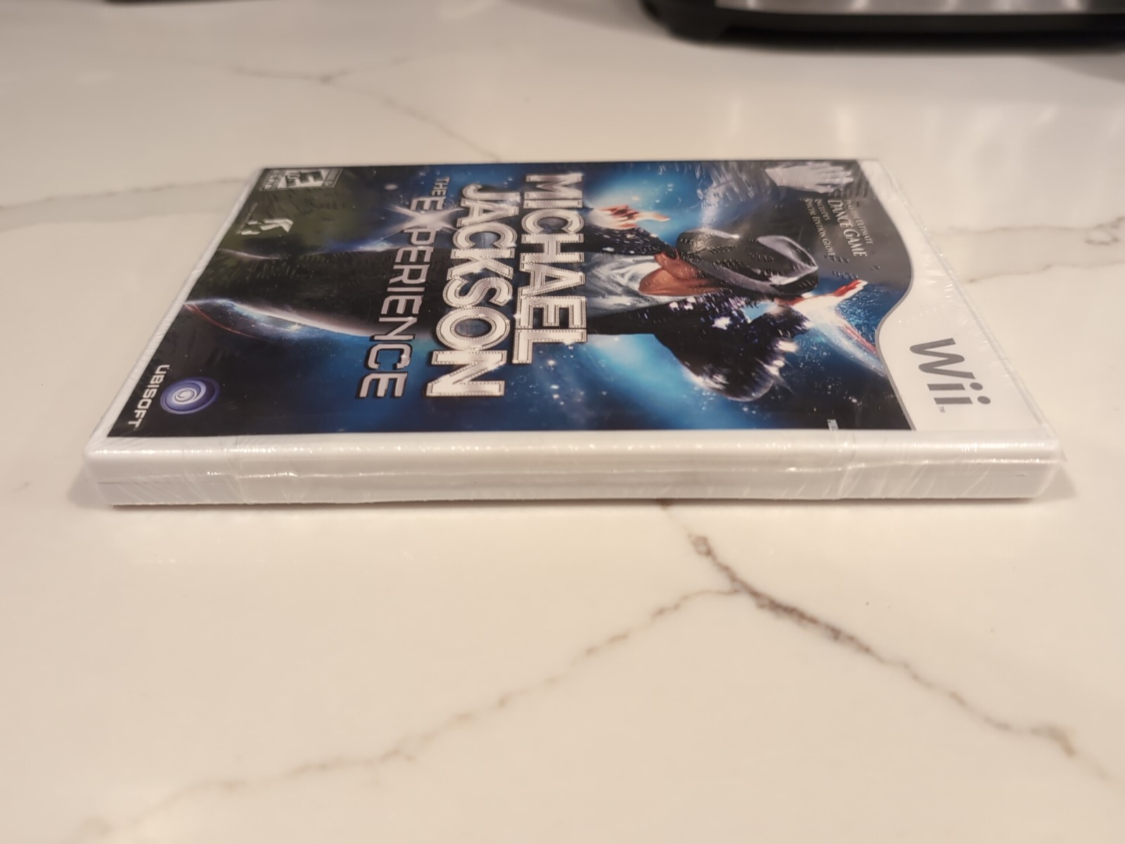 Wii Michael Jackson The Experience Game Special Edition W/Glove Sealed “READ”