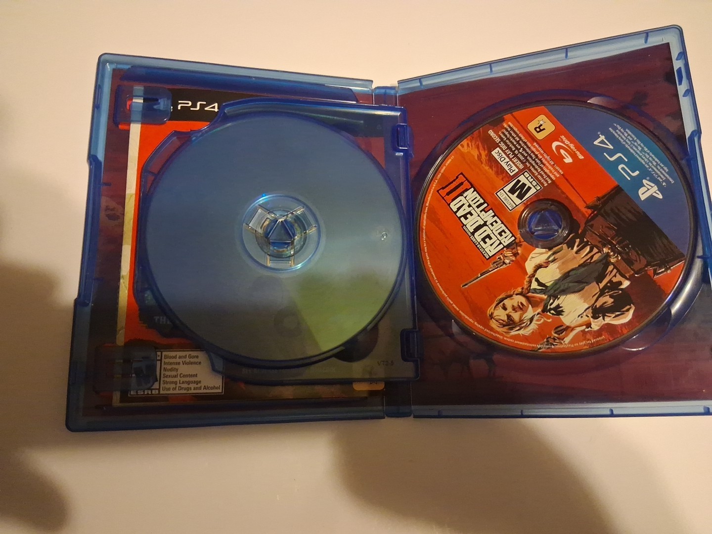 Red Dead Redemption 2 CIB With Map- Sony PlayStation 4