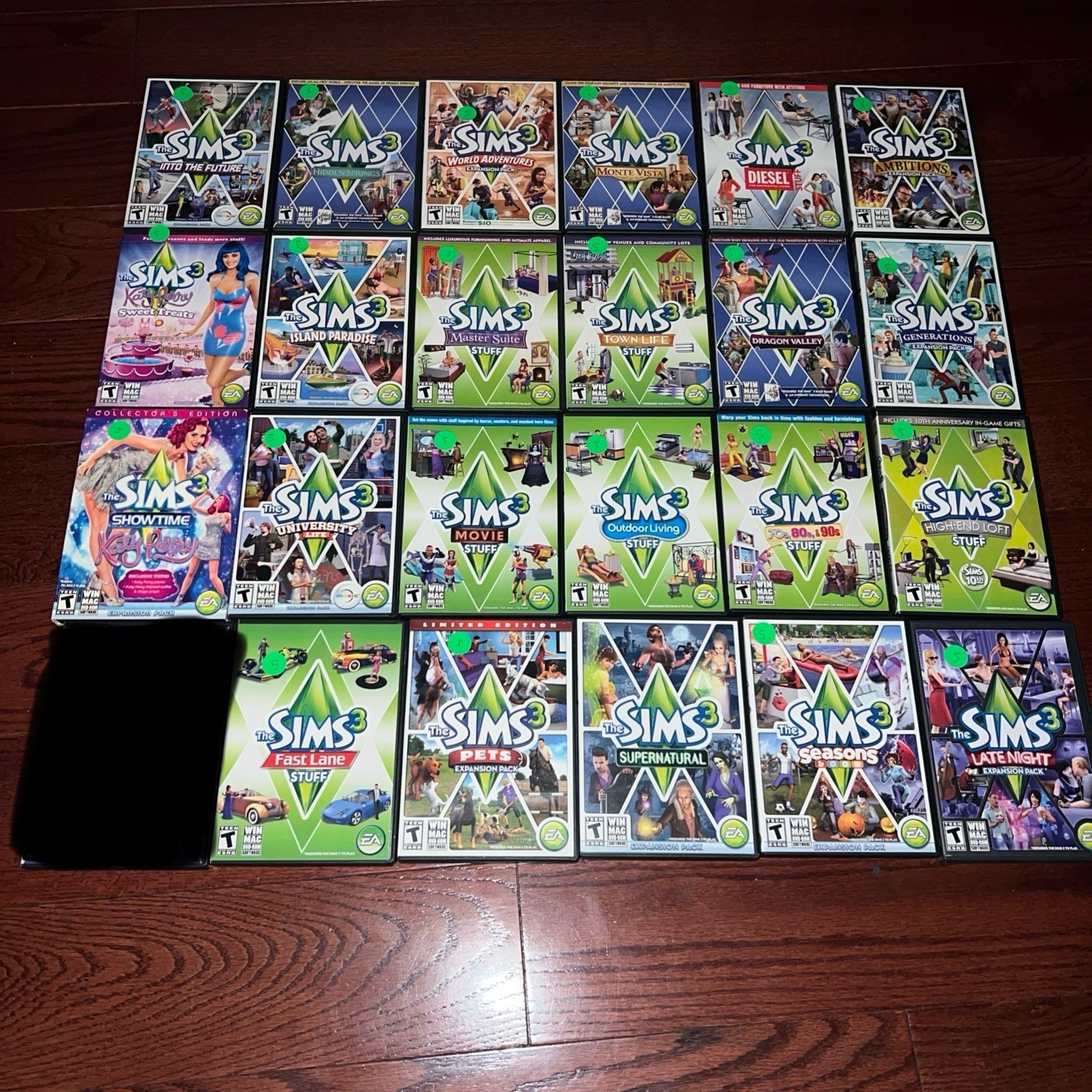 The Sims 3 Expansion Set Lot Of 23 – Katy Perry, Island Paradise, Pets, & More!