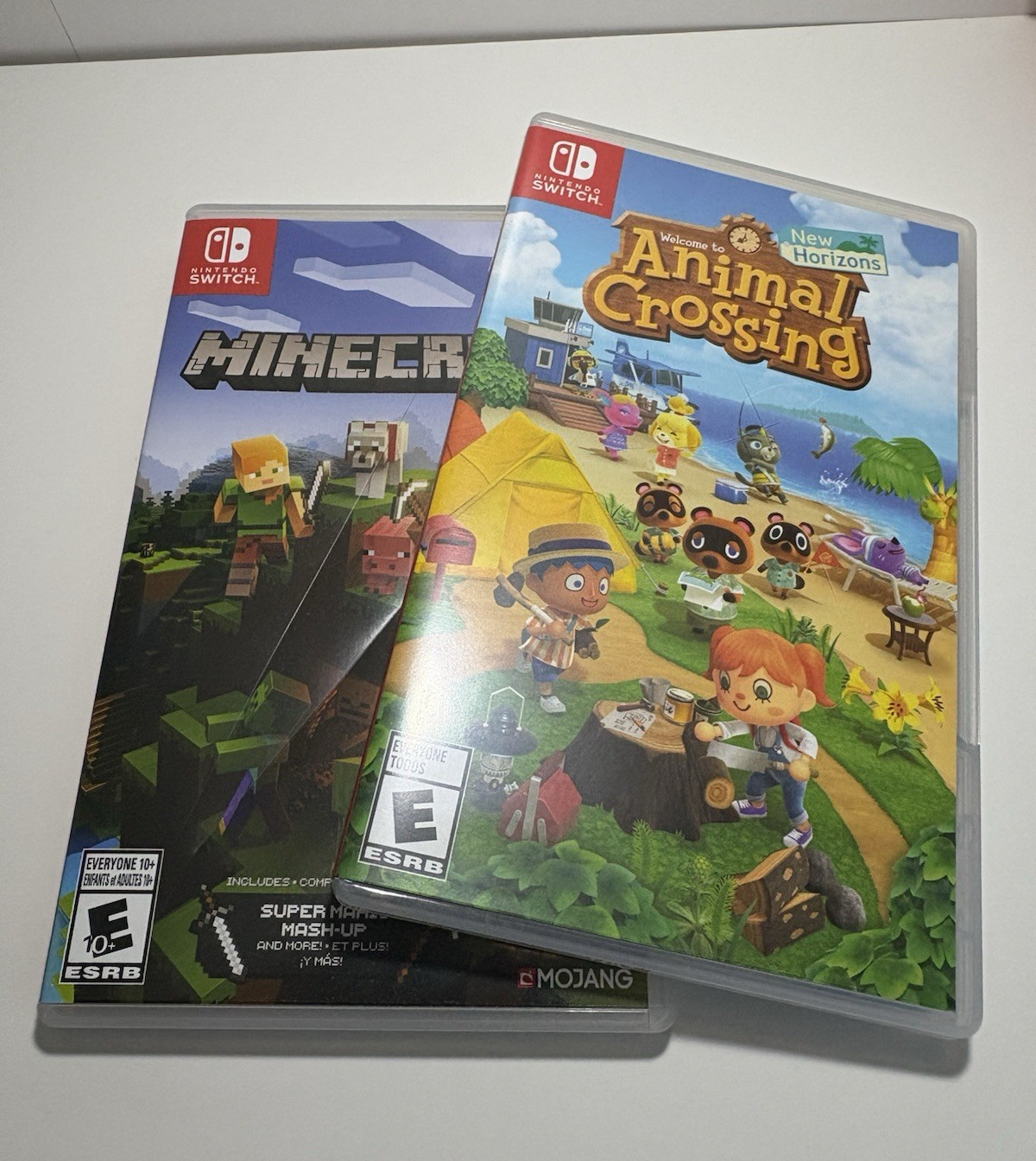 Nintendo Animal Crossing: New Horizons Nintendo Switch Minecraft Game CardBundle