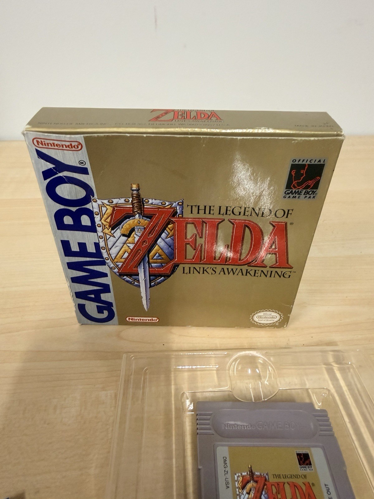 The Legend of Zelda Link’s Awakening – Nintendo Game Boy – CIB Box Manual Cart