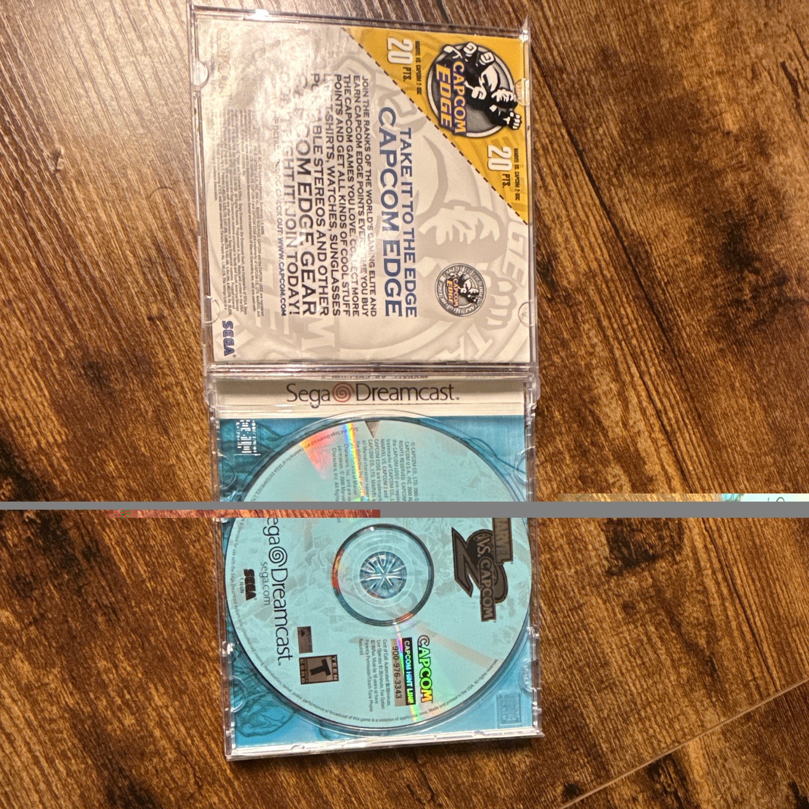 Marvel vs. Capcom 2 Sega Dreamcast Fighting Game w/ Manual TESTED TO WORK