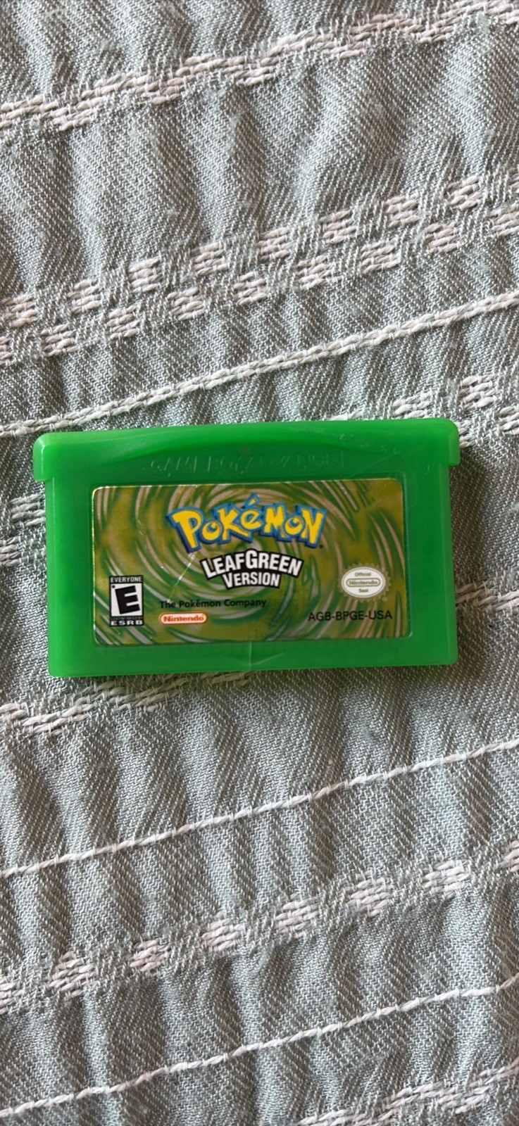 AUTHENTIC Pokémon Leaf Green Game Boy Advance GBA