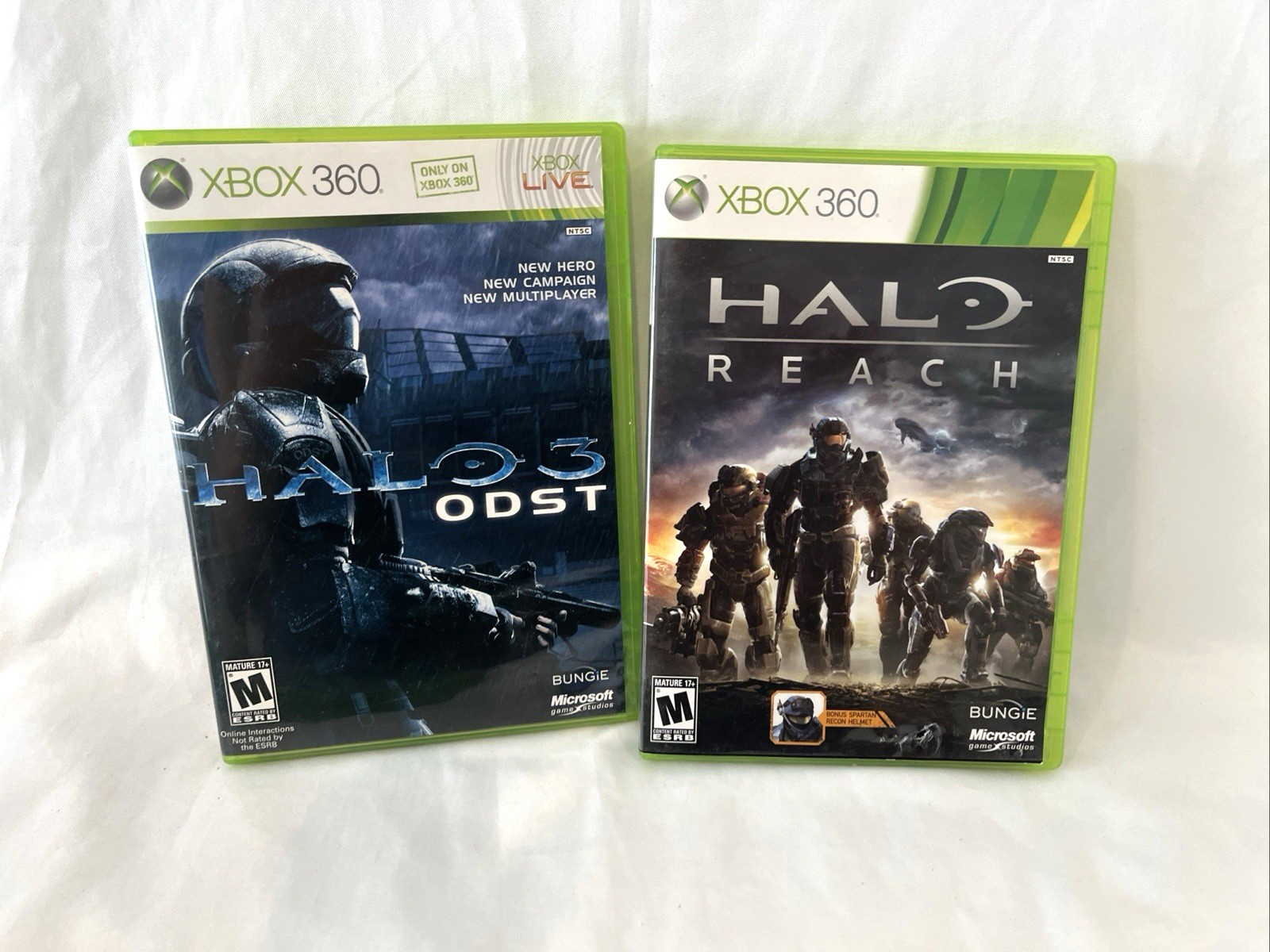 Lot of 2 Xbox 360 Halo Reach And Halo 3 ODST Bungie Microsoft