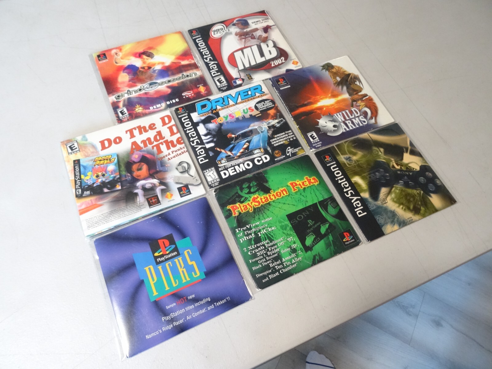Lot OF 8 – Playstation 1 PS1 Magazine Demo Discs Underground . CIB ALL COVERS