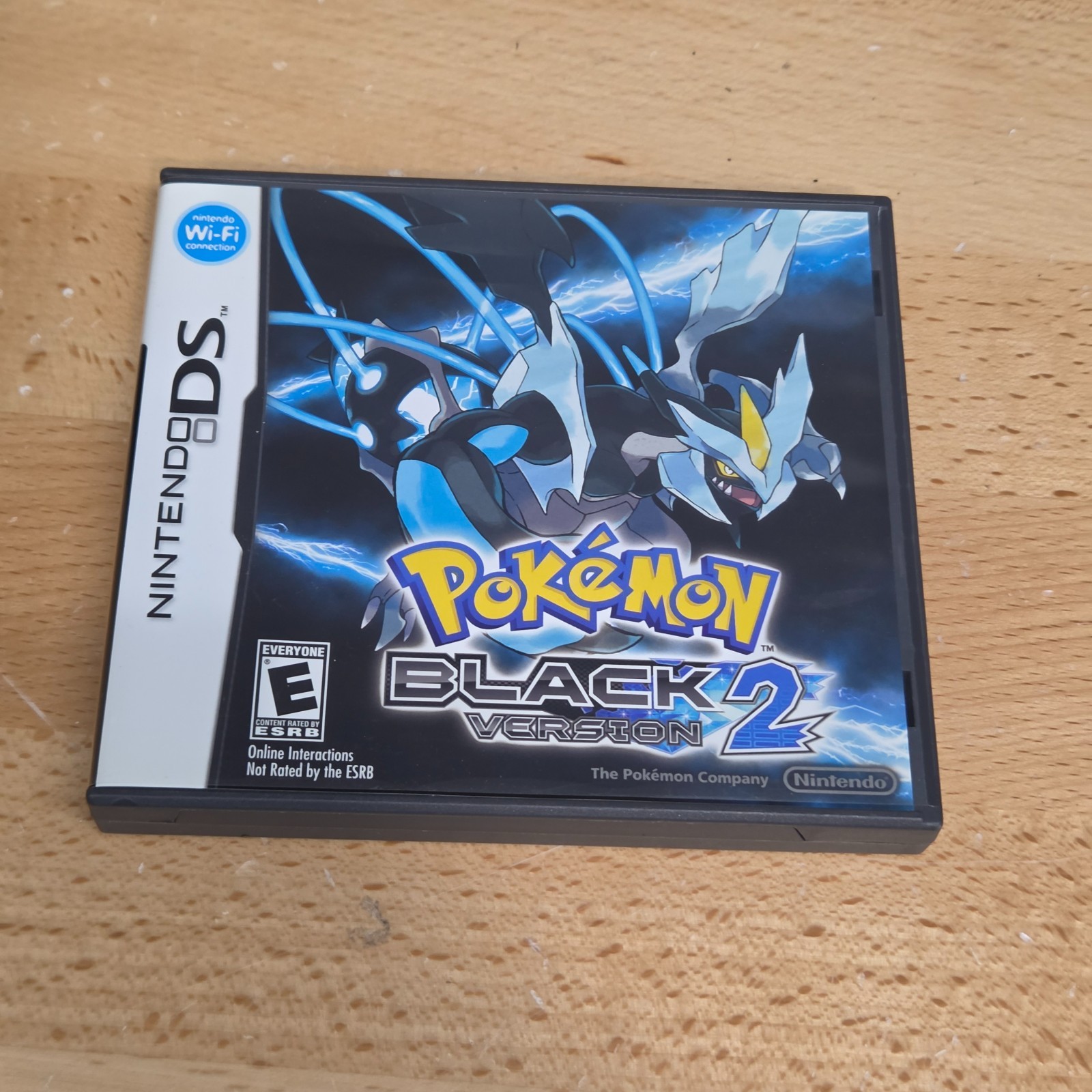 Pokemon Black 2 Version Authentic Nintendo DS CIB Complete In Box W/ Manual