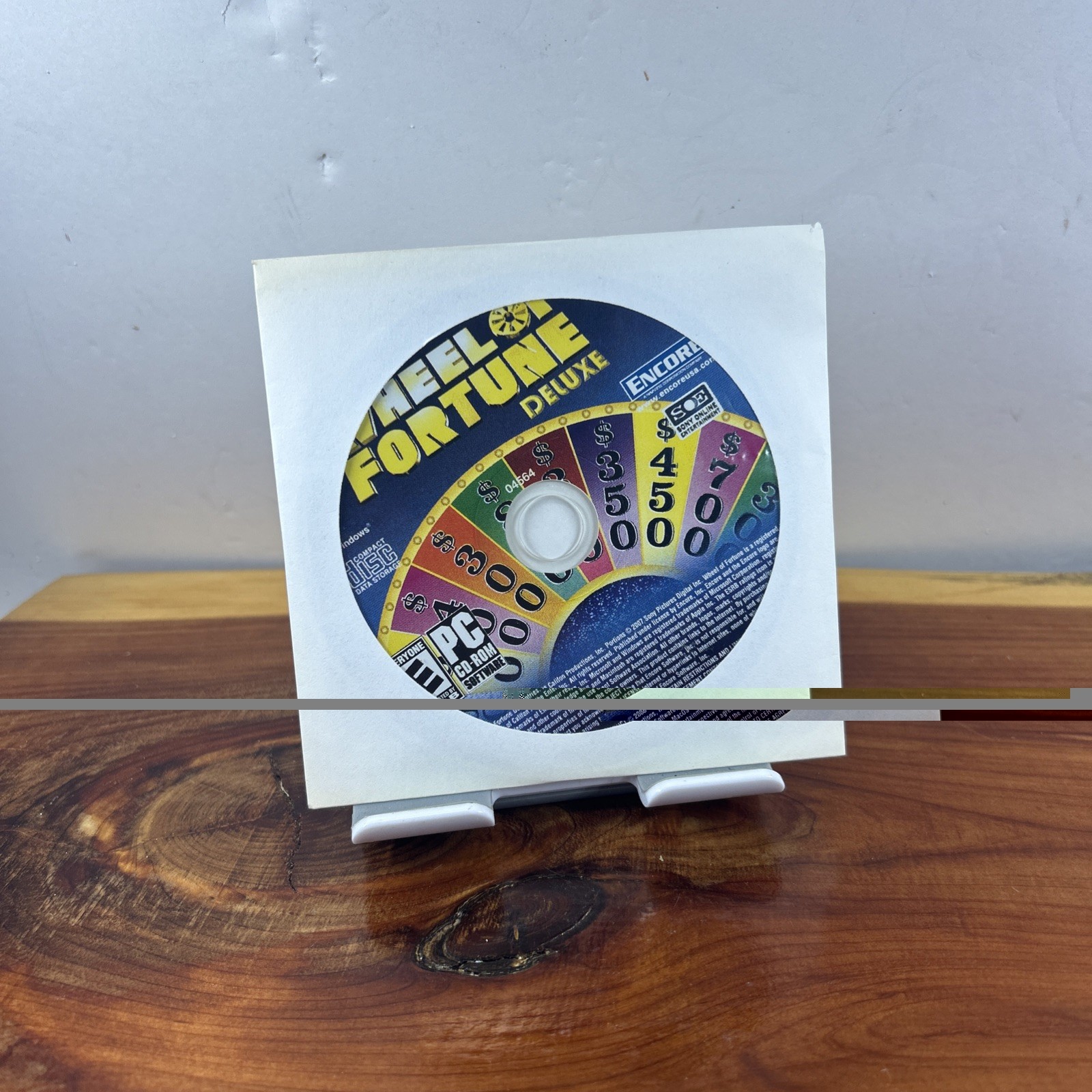 Wheel of Fortune Deluxe – America’s #1 Game Show – CD-ROM – CD ONLY 2008
