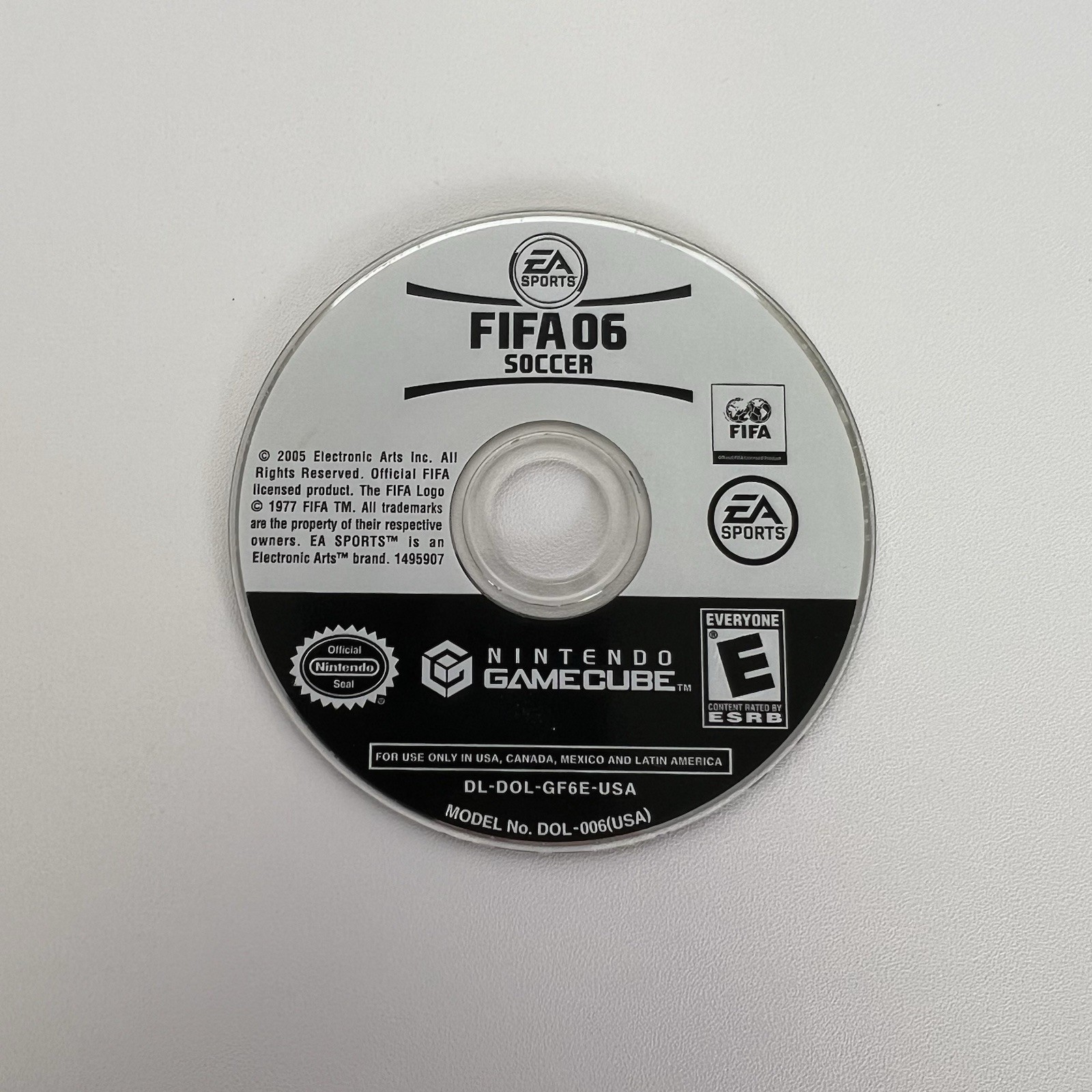 FIFA Soccer 06 (Nintendo GameCube, 2005) disc only tested