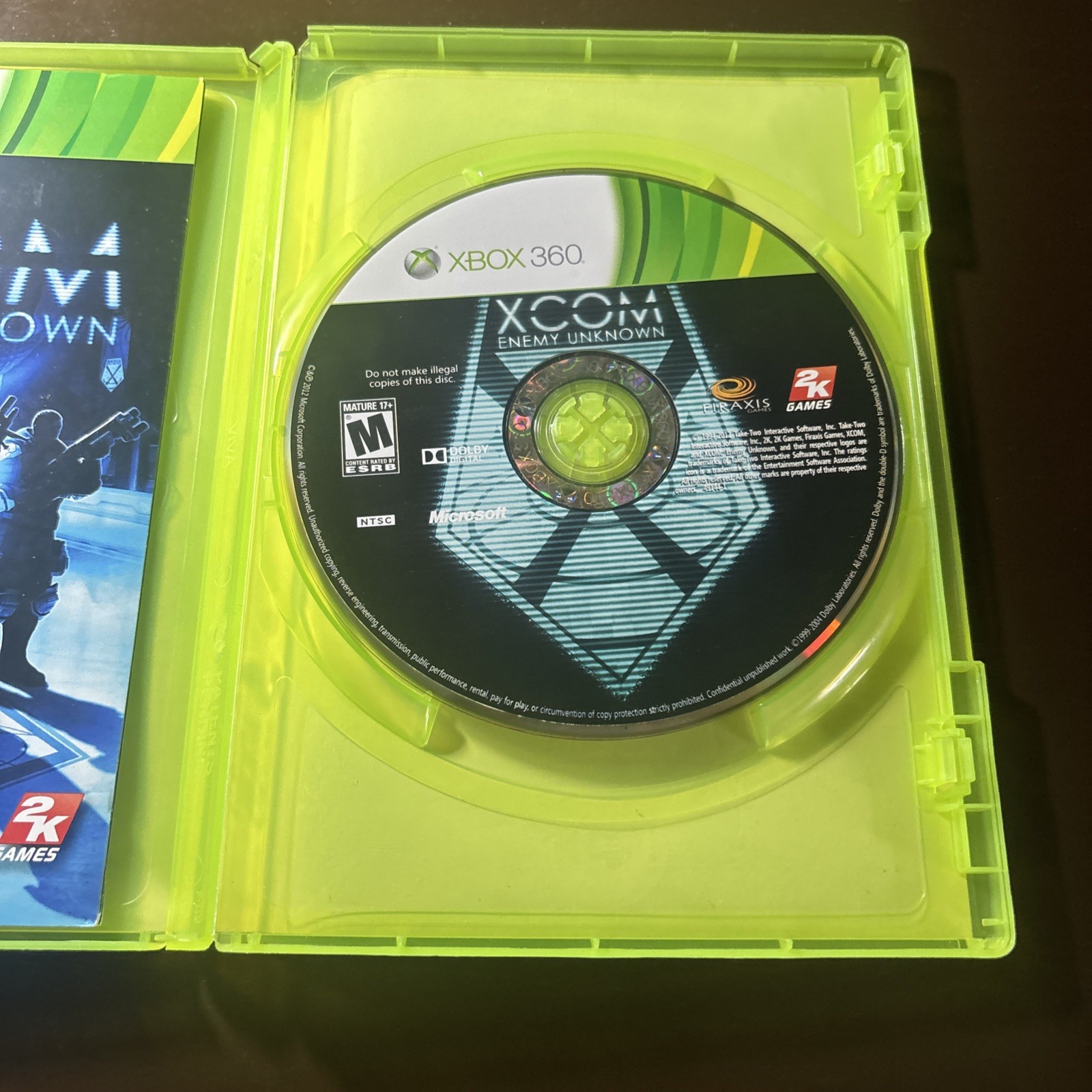 XCom Enemy Unknown (Microsoft XBOX 360, 2012) Game Complete With Booklet