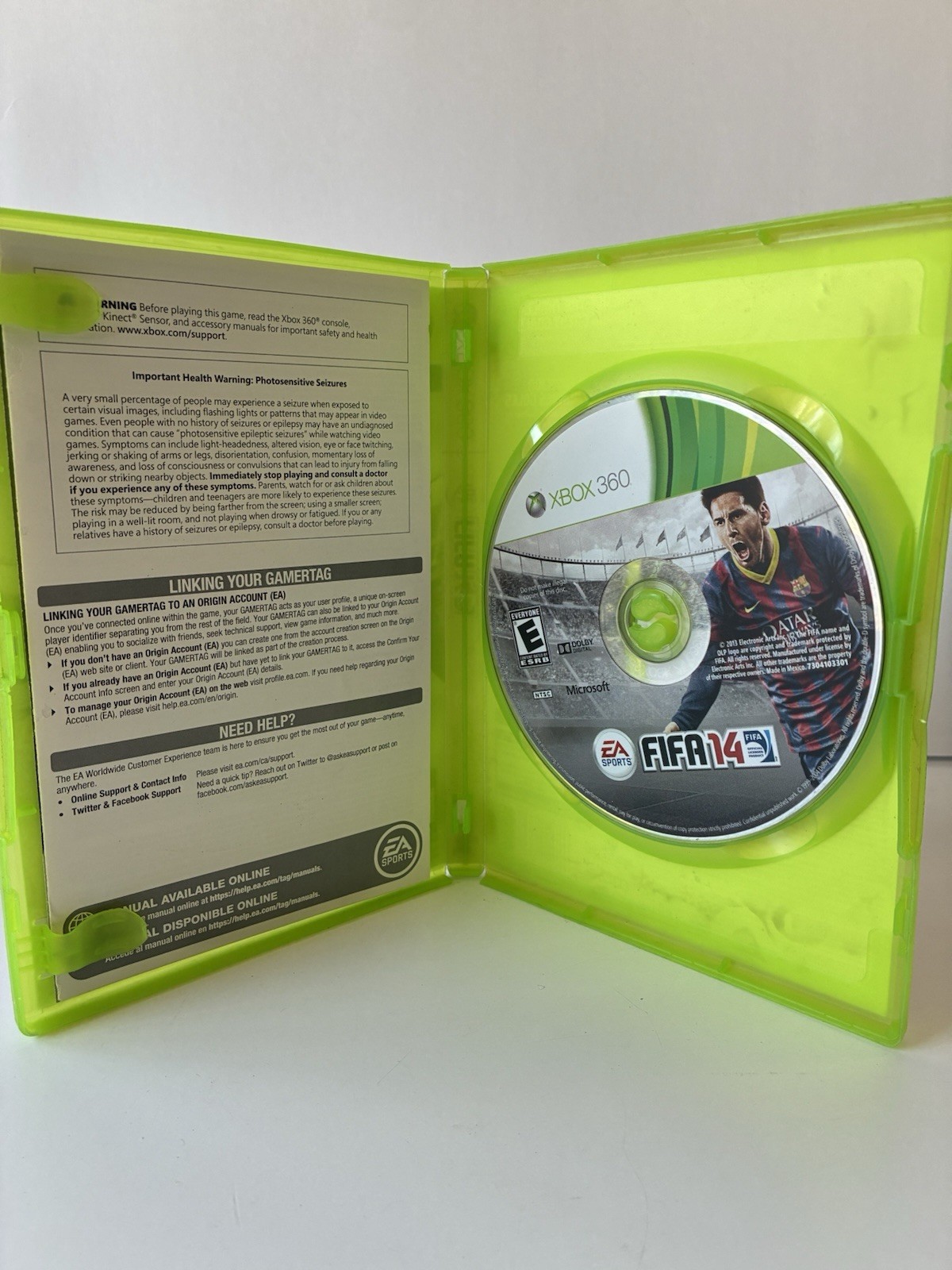FIFA 14 (Microsoft Xbox 360, 2013) TESTED CIB Includes Manual
