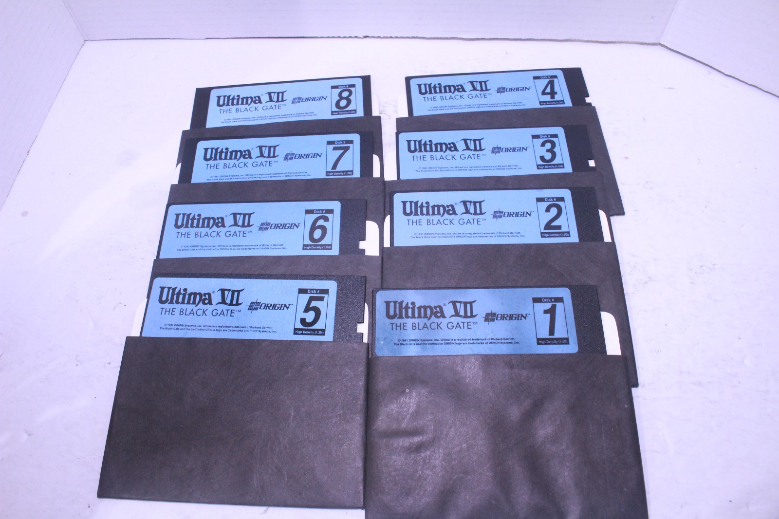 Ultima VII: The Black Gate (IBM PC) w/ Medallion & Underworld Demo Origin 5.25″