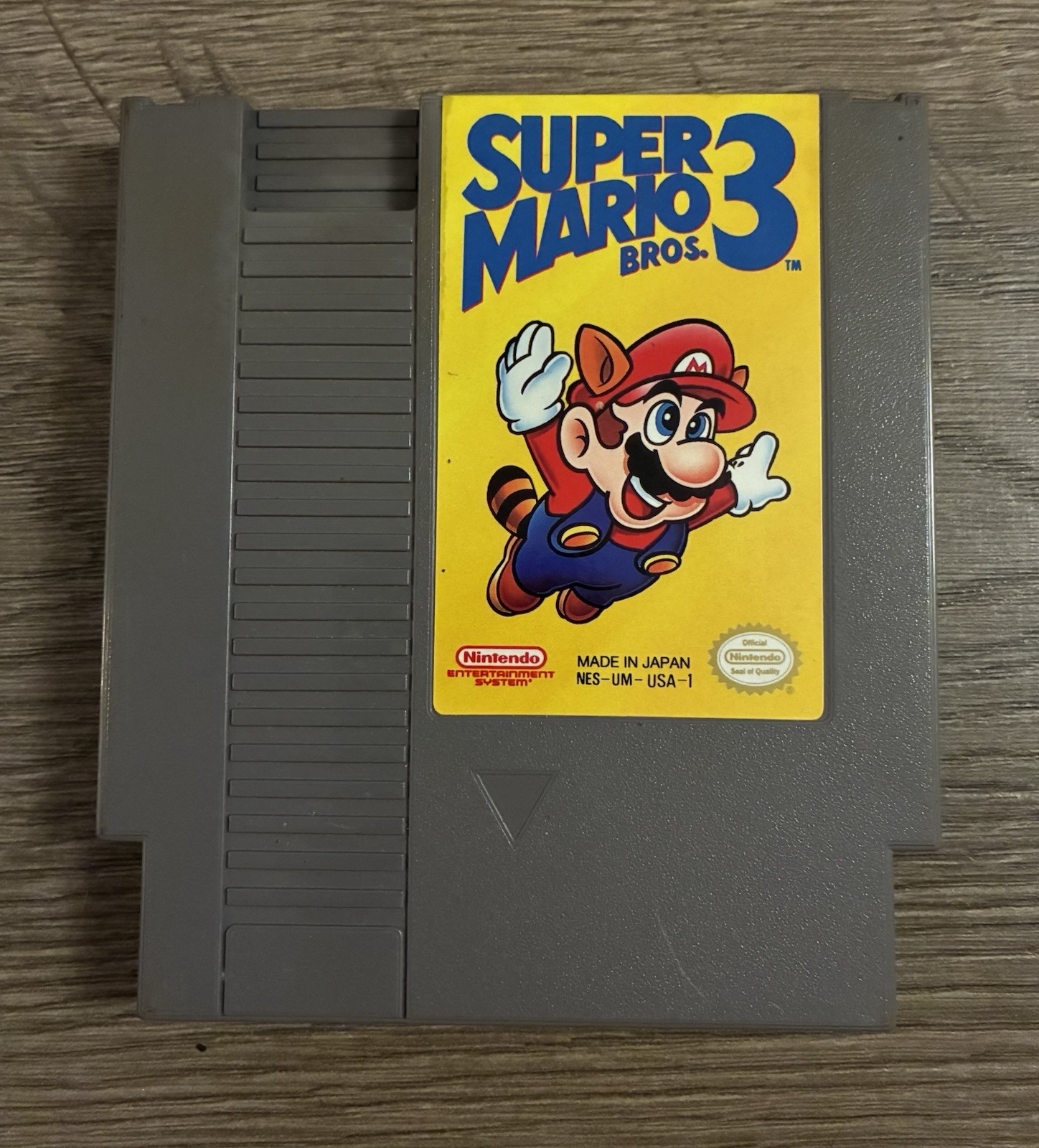 Super Mario Brothers 3 (Nintendo Entertainment System, NES). Cartridge tested.