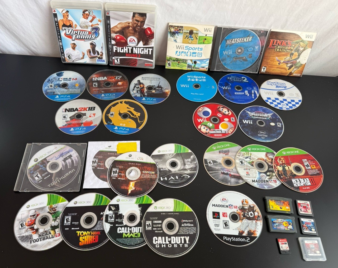 Video Game Lot of (33) Mixed PS3 Wii PS4 Xbox One Xbox 360 DS Gameboy Switch