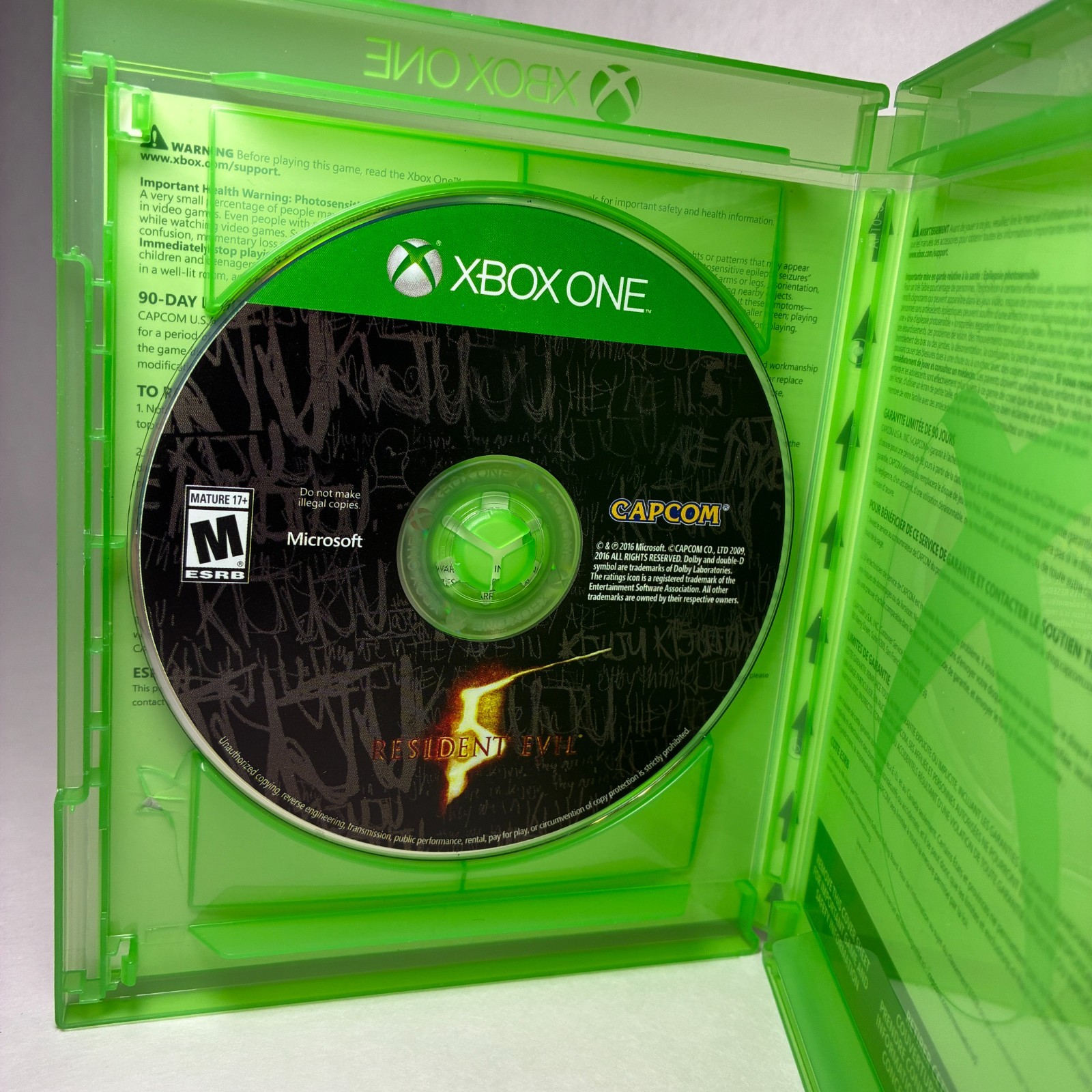 Resident Evil 5 (Microsoft Xbox One, 2016) Complete
