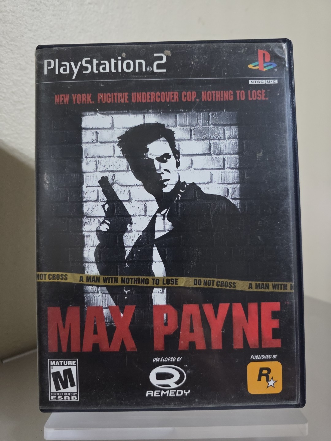 Max Payne (Sony PlayStation 2, 2001) Third-Person Shooter – Black Label – CIB
