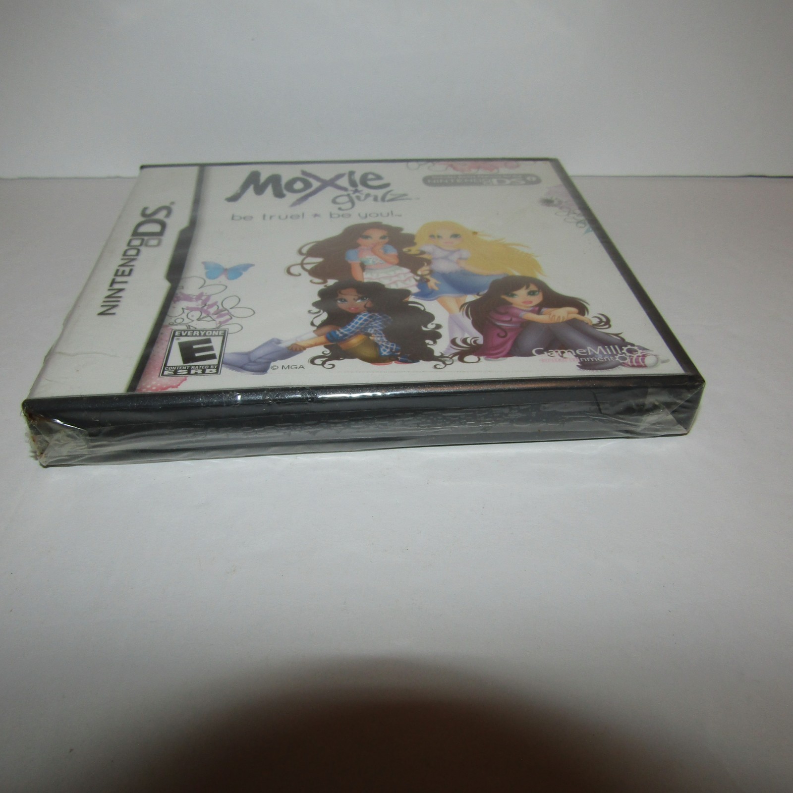 Moxie Girlz Nintendo DS Video Game New Sealed Stained Art (See Description)