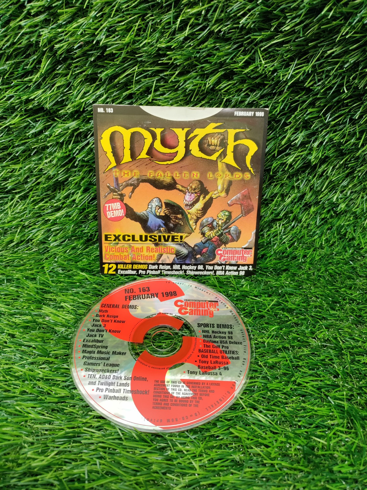 Myth: The Fallen Lords Demo Disc Computer Gaming World February 1998 #163 MORE