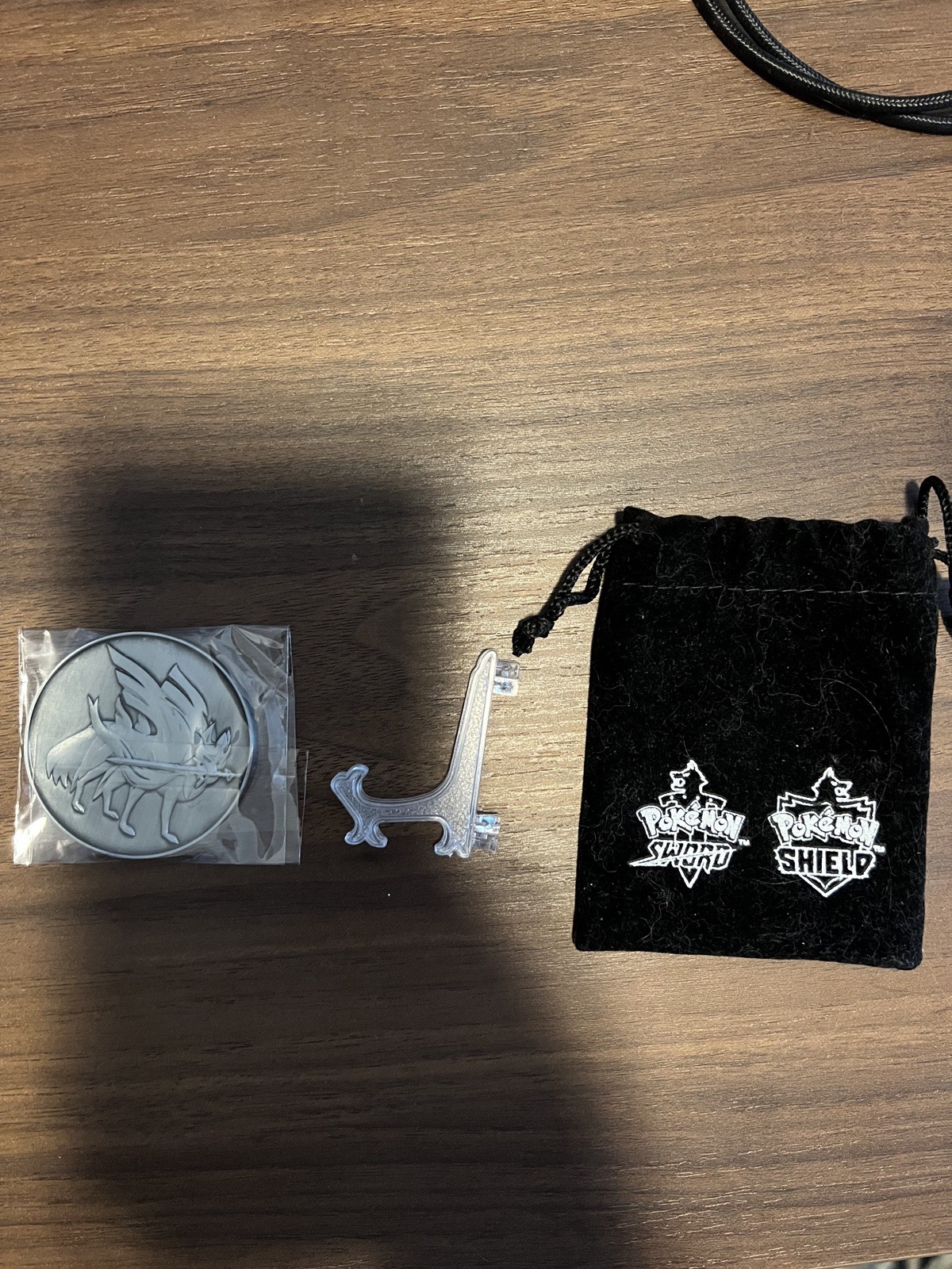 Pokemon Sword and Shield, Collectible Coin, Best Buy Exclusive Pre-Order, Rare