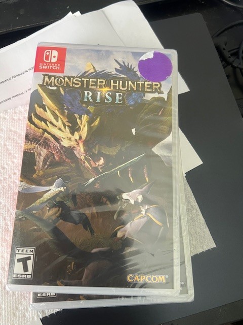 NEW Monster Hunter Rise Capcom Nintendo Switch Multiplayer Action NTSC-U/C