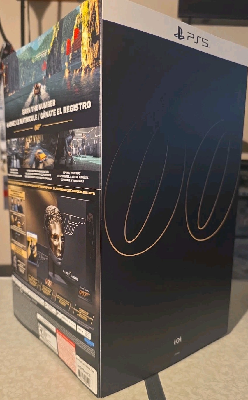 007: First Light Collector’s Edition PlayStation PS5 Factory Sealed In Hand