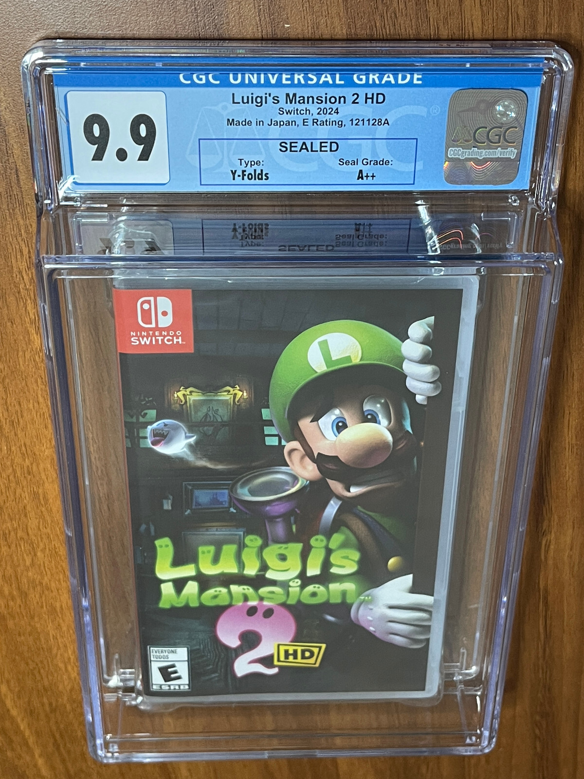 2024 Switch Luigi LUIGI’S MANSION 2 HD 1st Print CGC Graded 9.9 Y-Fold Seal A++