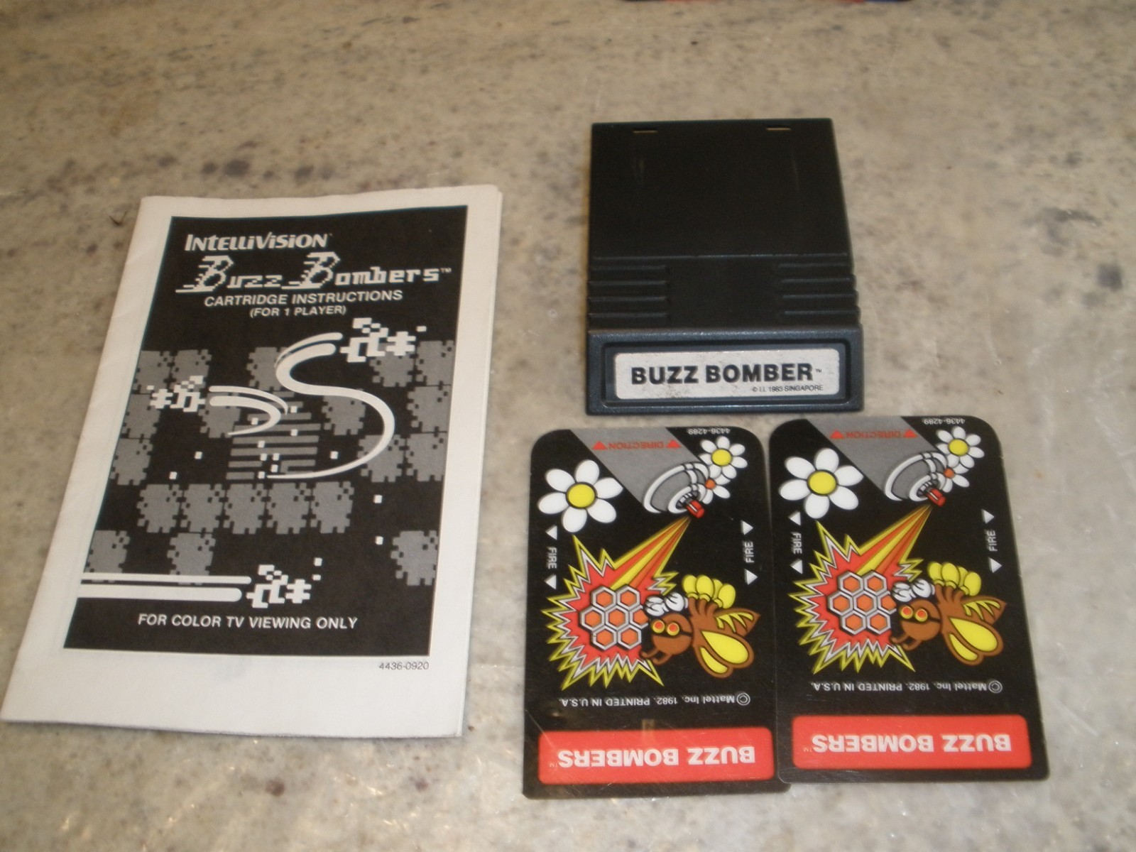 HUGE LOT OF VINTAGE INTELLIVISION GAMES, MANUALS, OVERLAYS (UNTESTED)