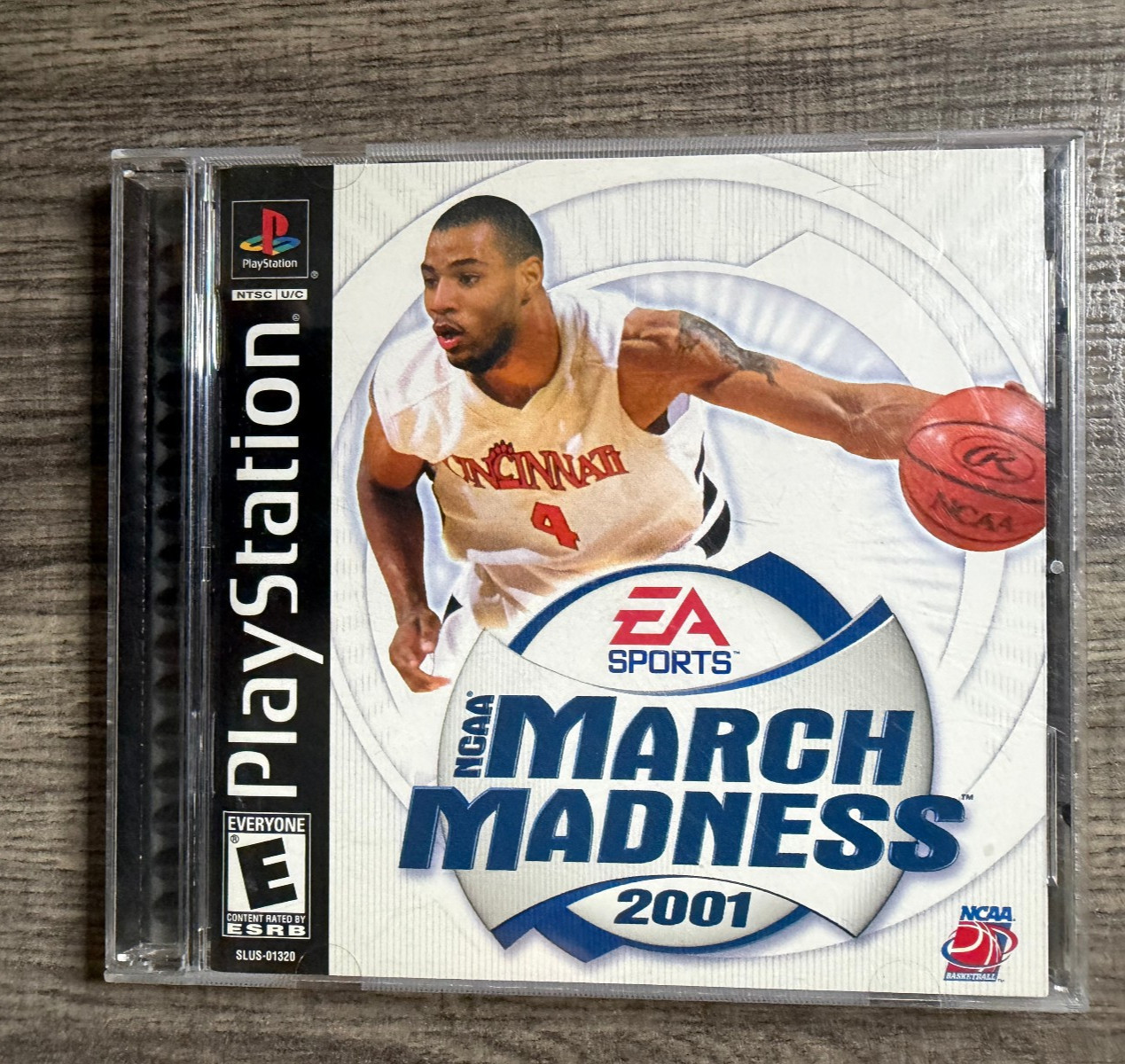 NCAA March Madness 2001 – Sony PS1 – EA Sports – Acceptable Condition