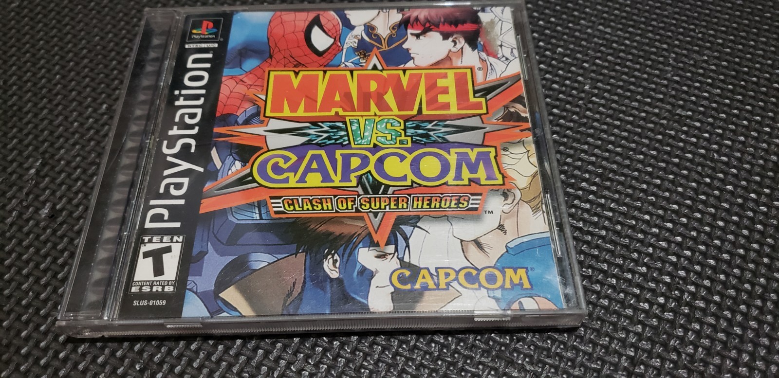 Marvel vs. Capcom: Clash of Super Heroes PlayStation 1 PS1 Complete Rare HTF