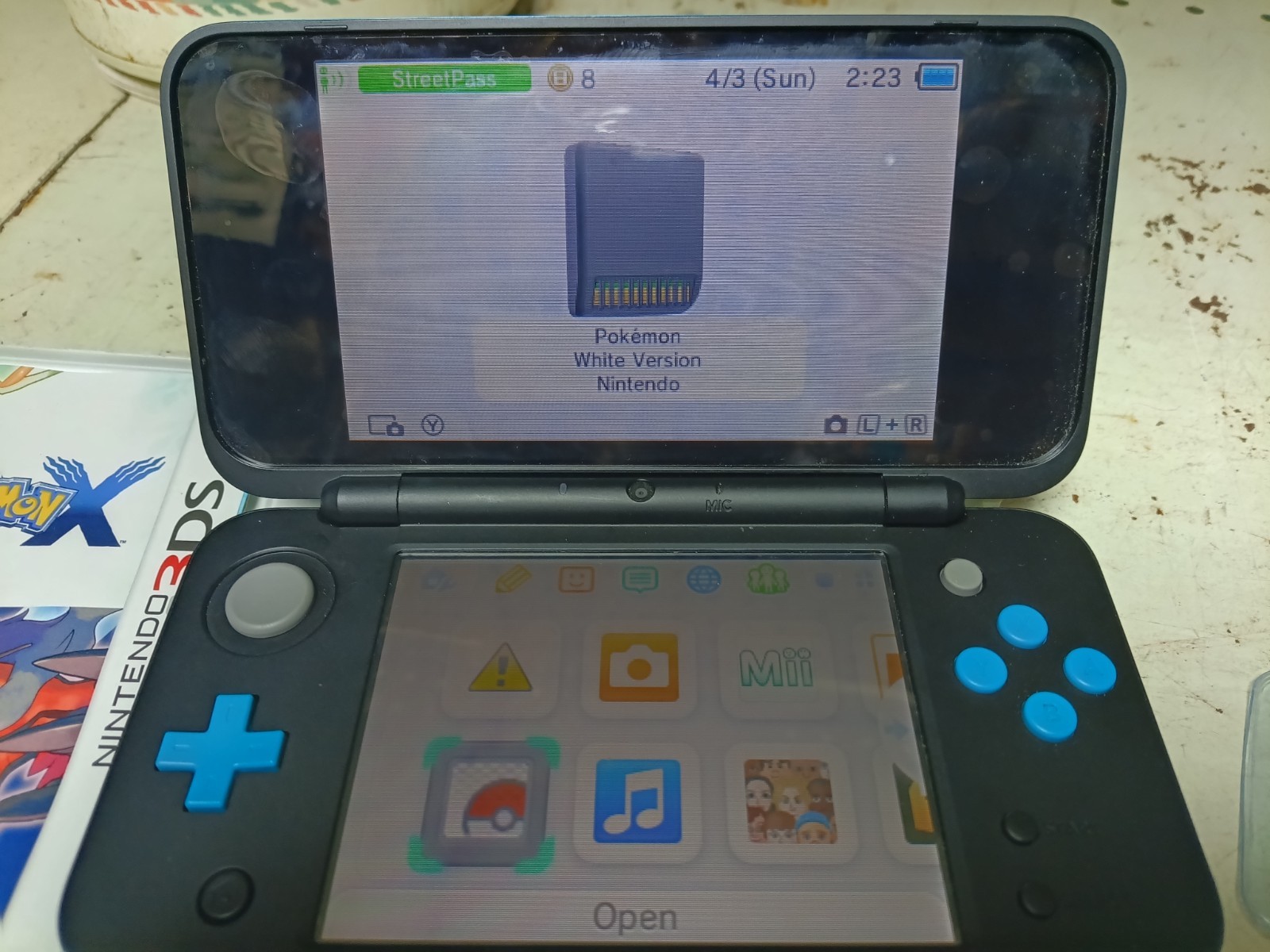 Pokemon White Version Nintendo DS, 2011 Game Only