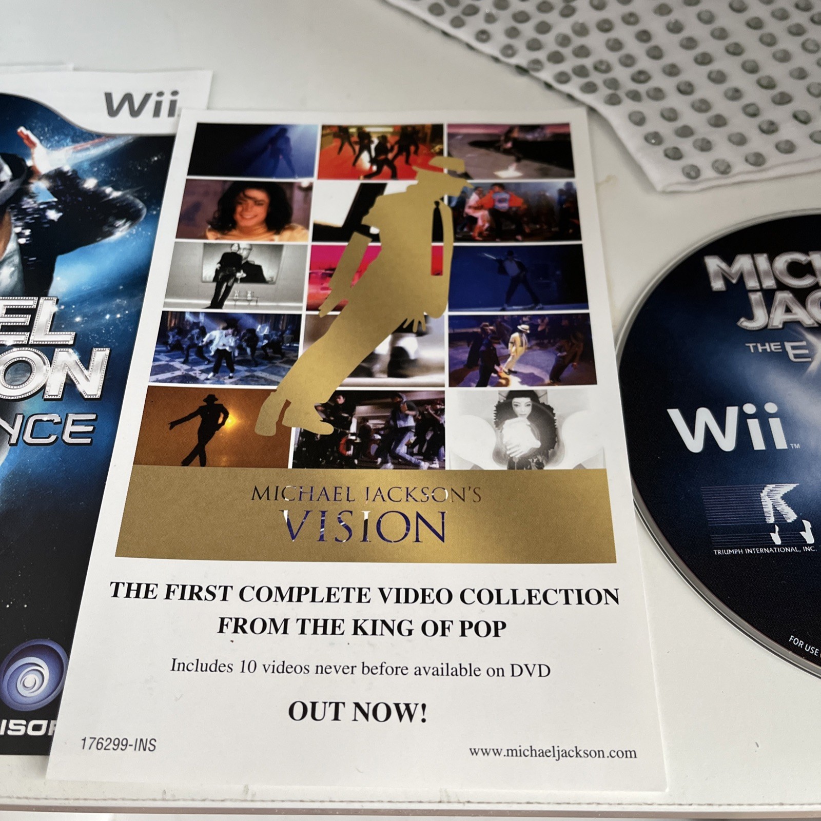 Michael Jackson: The Experience with RARE Glove (Wii, 2010)