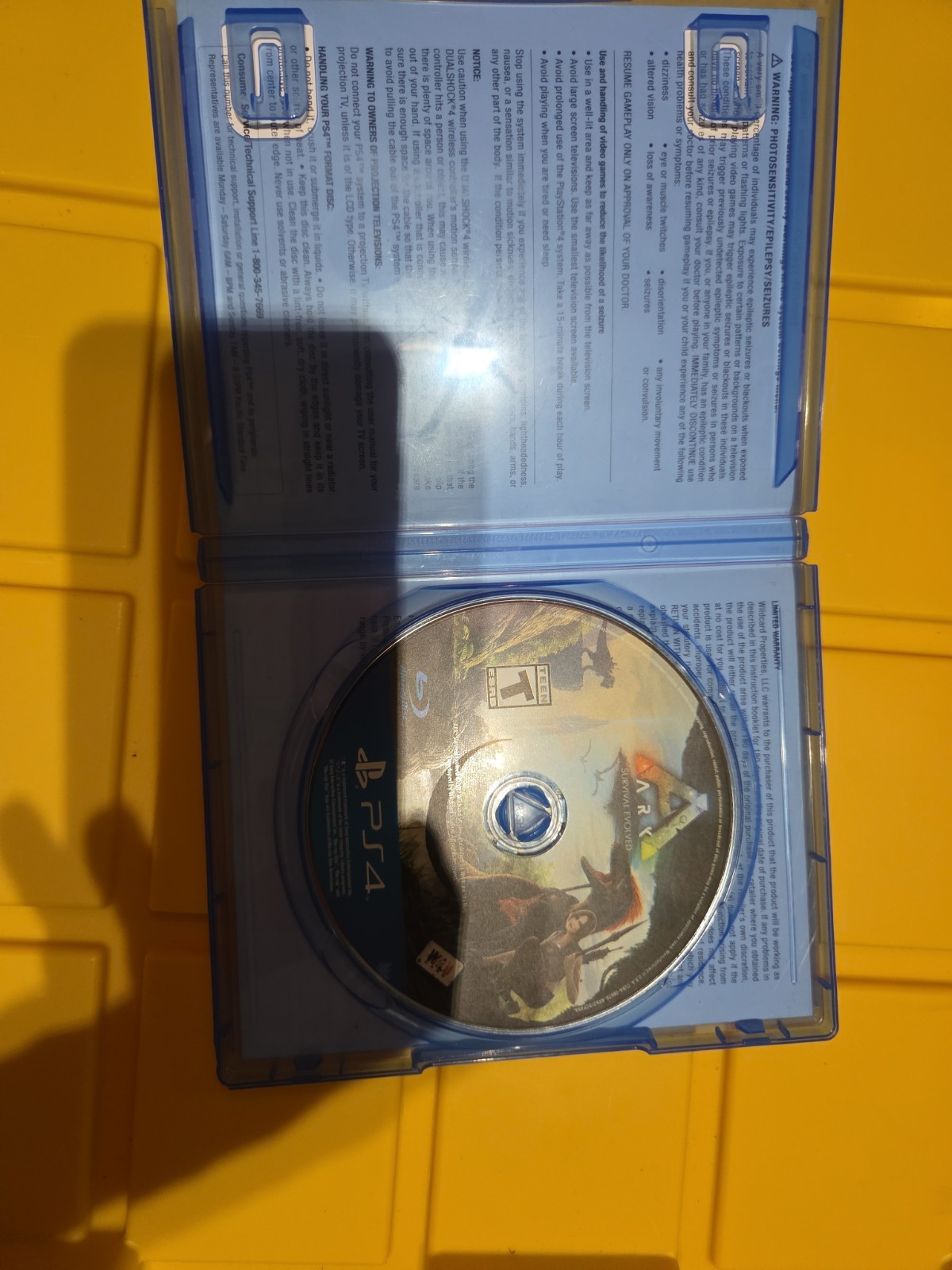 Studio Wildcard Ark: Survival Evolved (Sony PlayStation 4, 2017)