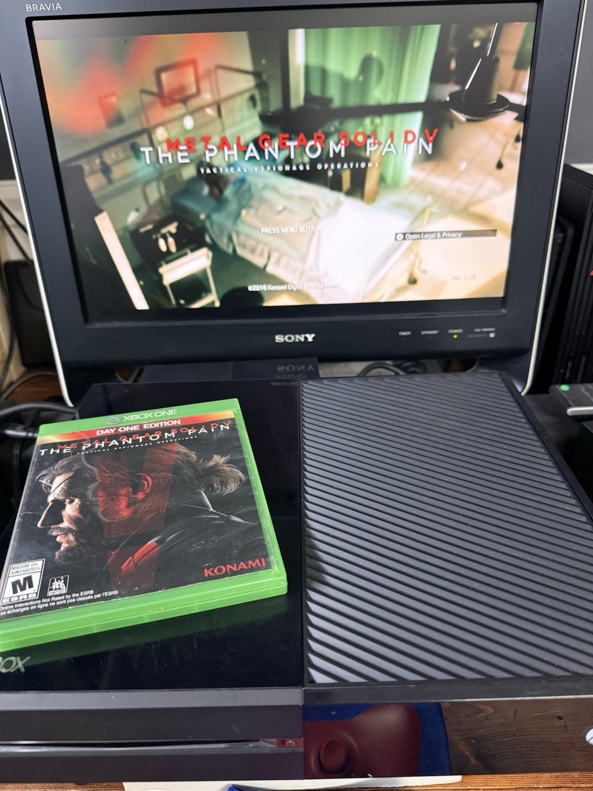 Metal Gear Solid V (5) The Phantom Pain DAY ONE EDITION (Xbox One) CIB – TESTED