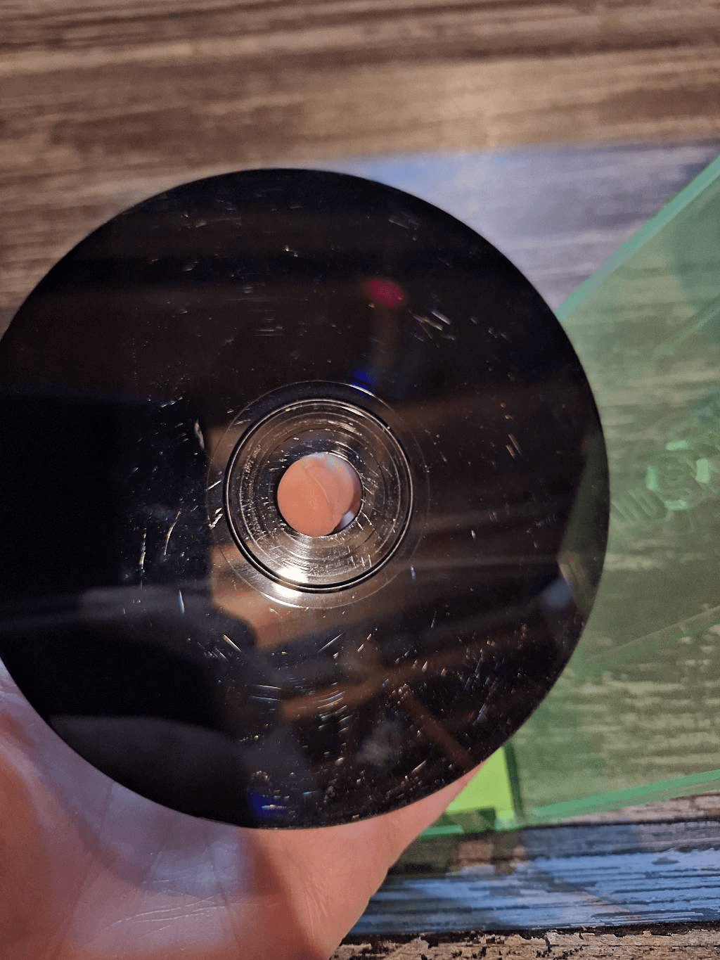 Metal Gear Solid Tactical Espionage Action (Sony Playstation, 1999) Discs only