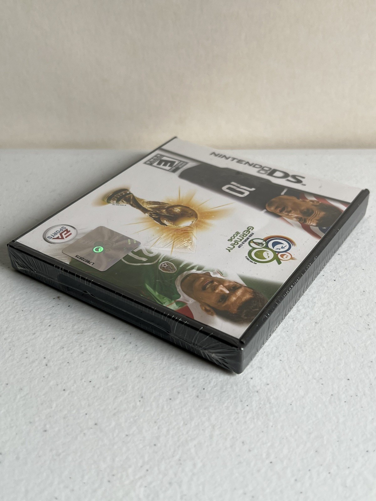 Fifa World Cup Germany 2006 Nintendo DS NEW SEALED ea sports soccer small rip