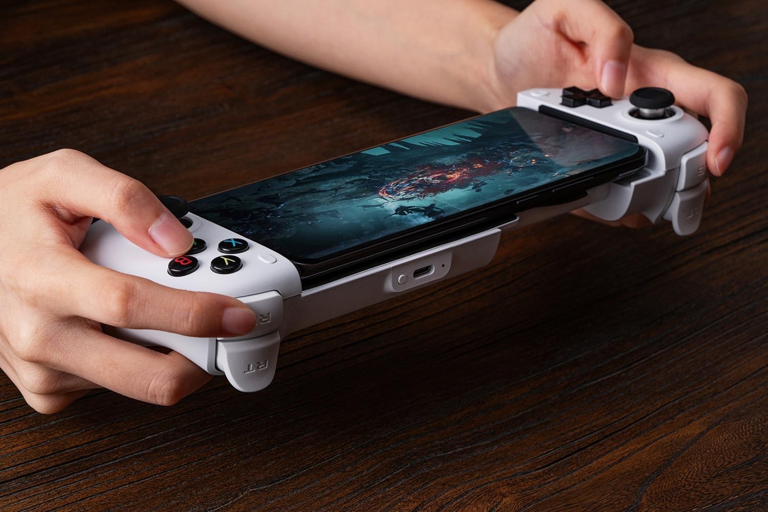 8Bitdo Ultimate Mobile Gaming Controller for (Not Machine Spacific) (UK IMPORT)