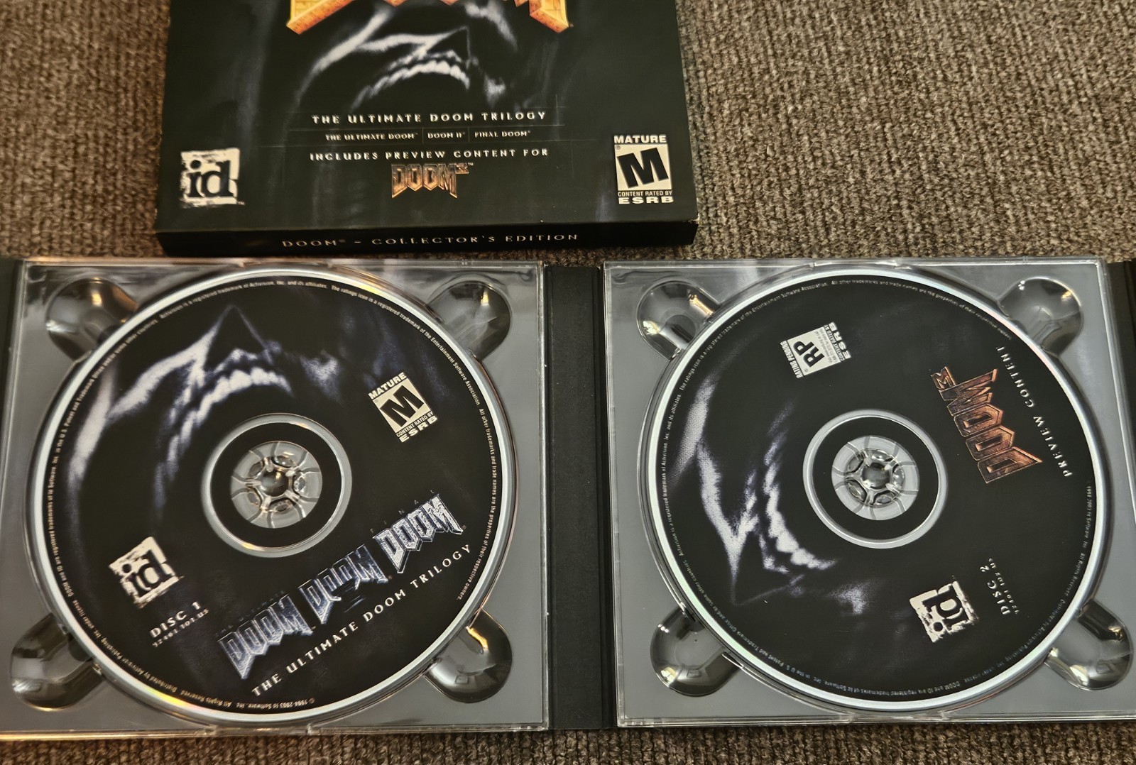 DOOM The Ultimate Trilogy Collector’s Edition ID Software 2003 VideoGame PC RARE