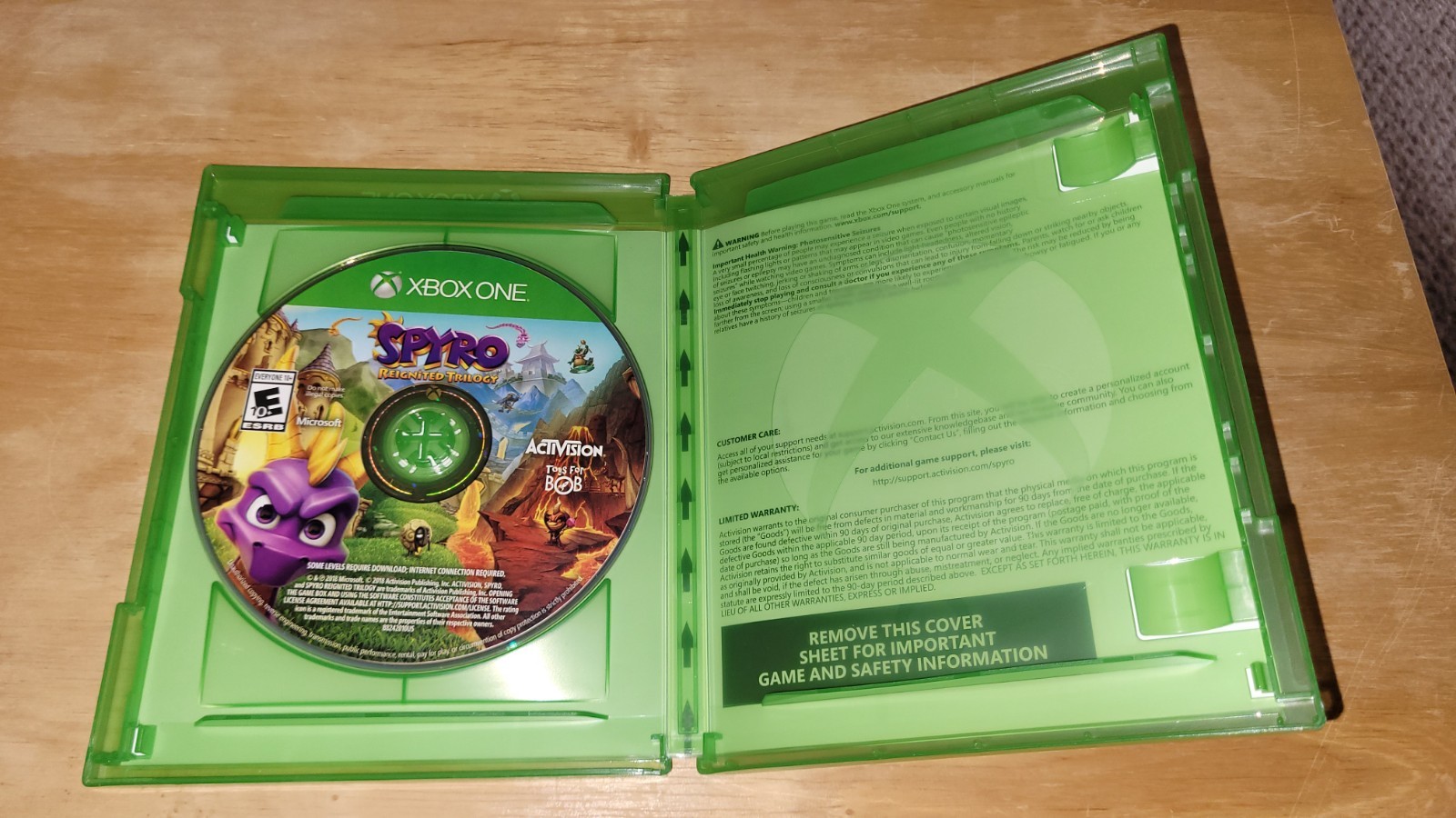 Spyro: Reignited Trilogy (Microsoft Xbox One) – Complete in Box (CIB) Clean Disk